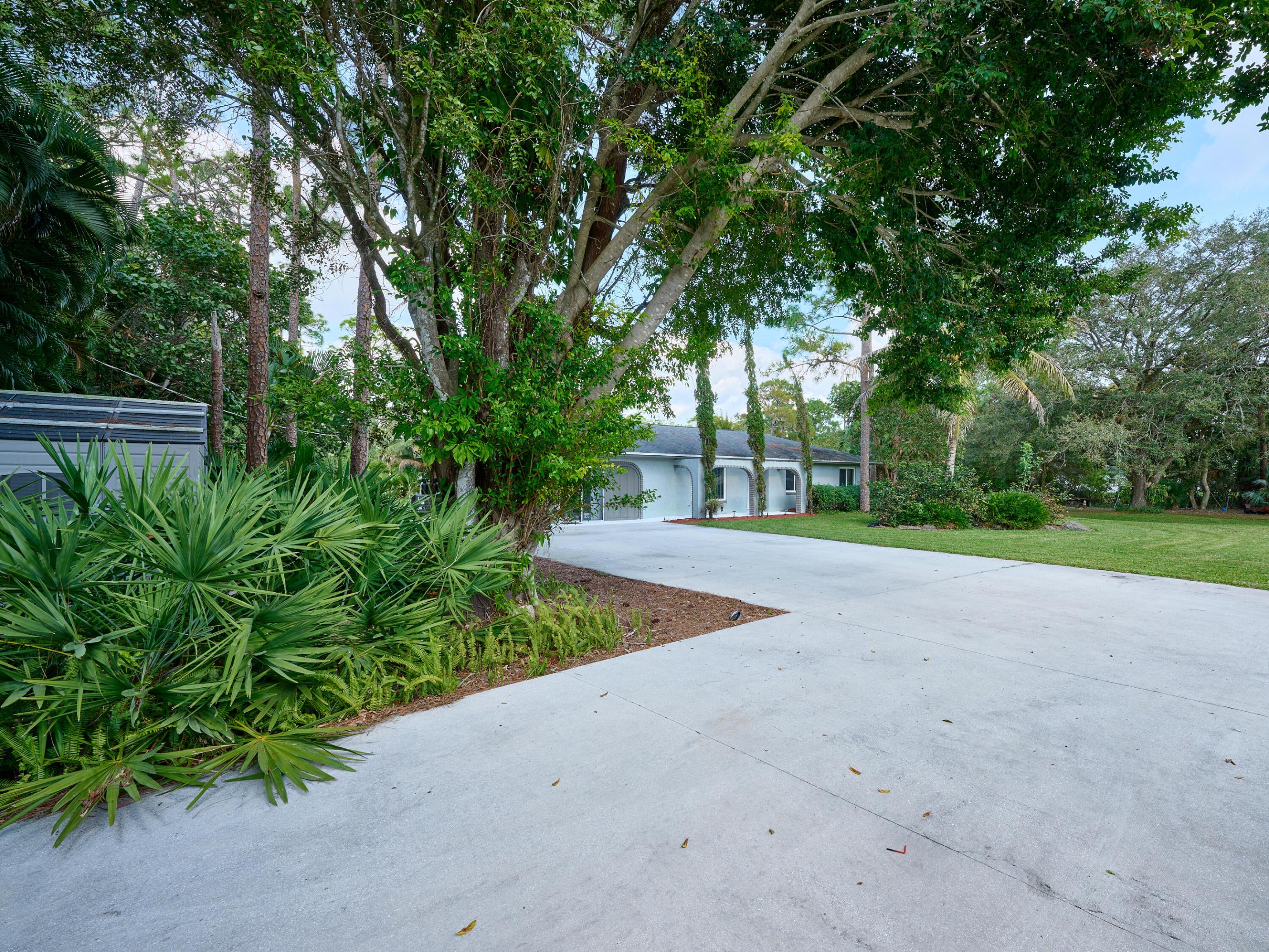 16113 E Secretariat Drive