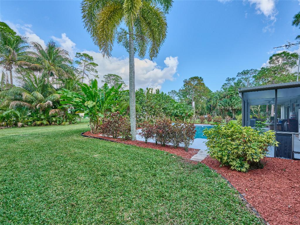 16113 E Secretariat Drive