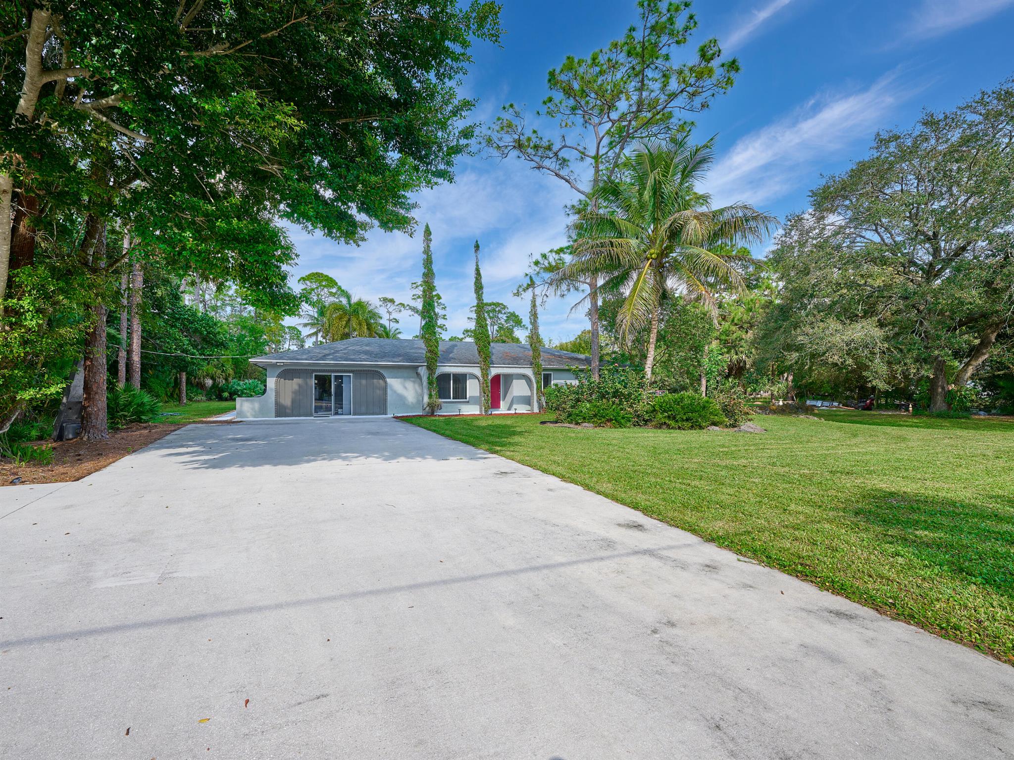 16113 E Secretariat Drive