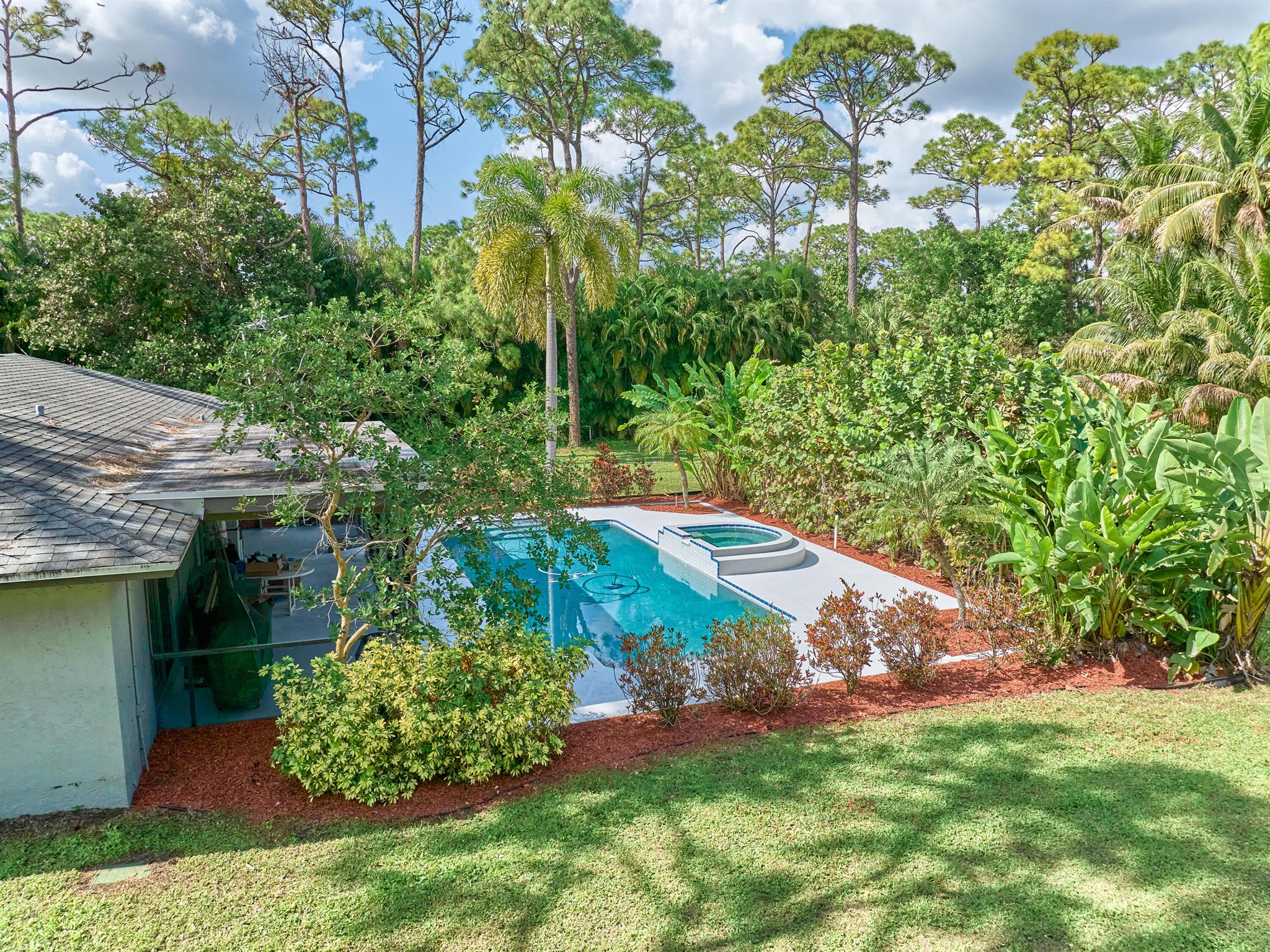 16113 E Secretariat Drive