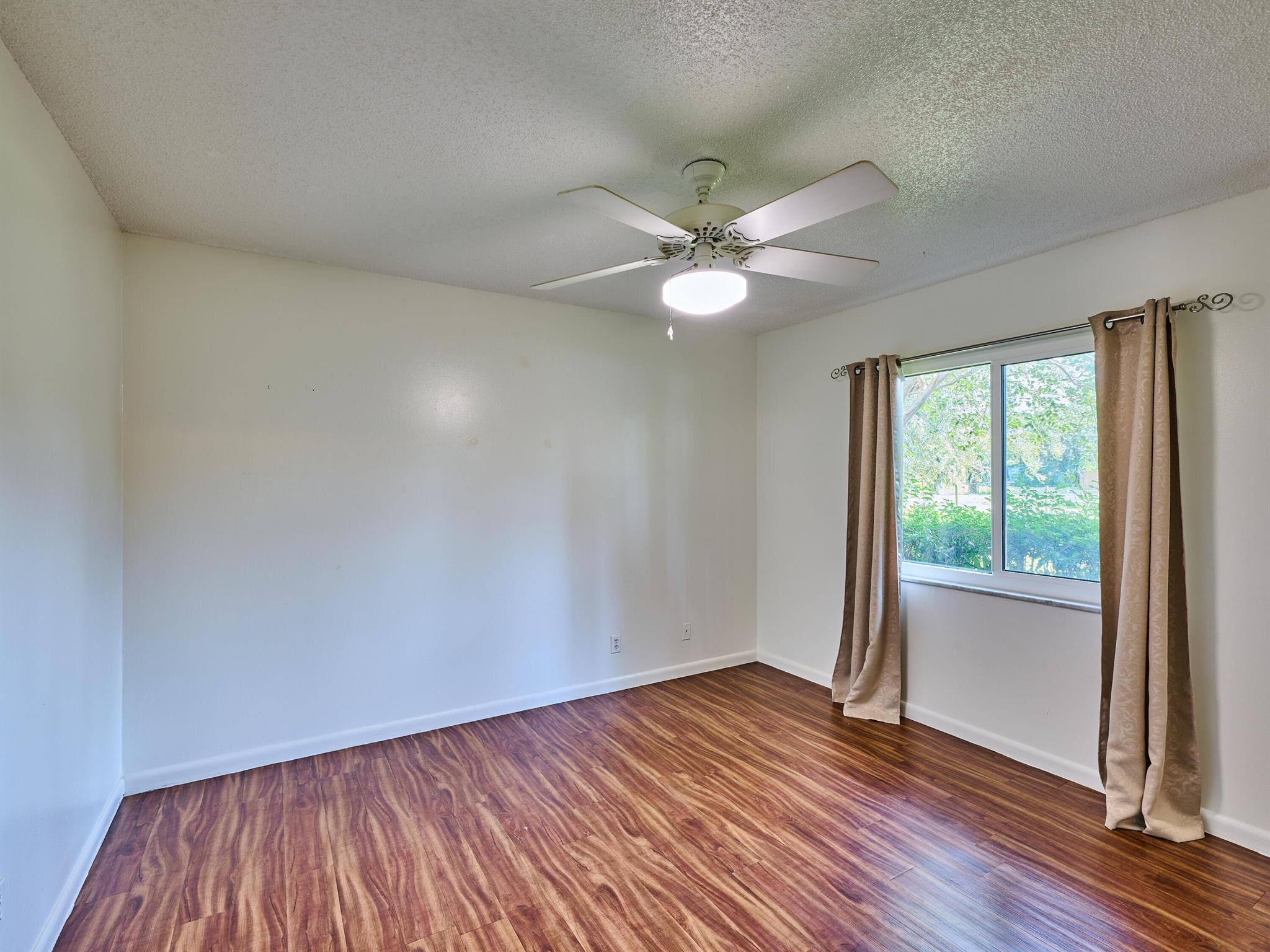 16113 E Secretariat Drive