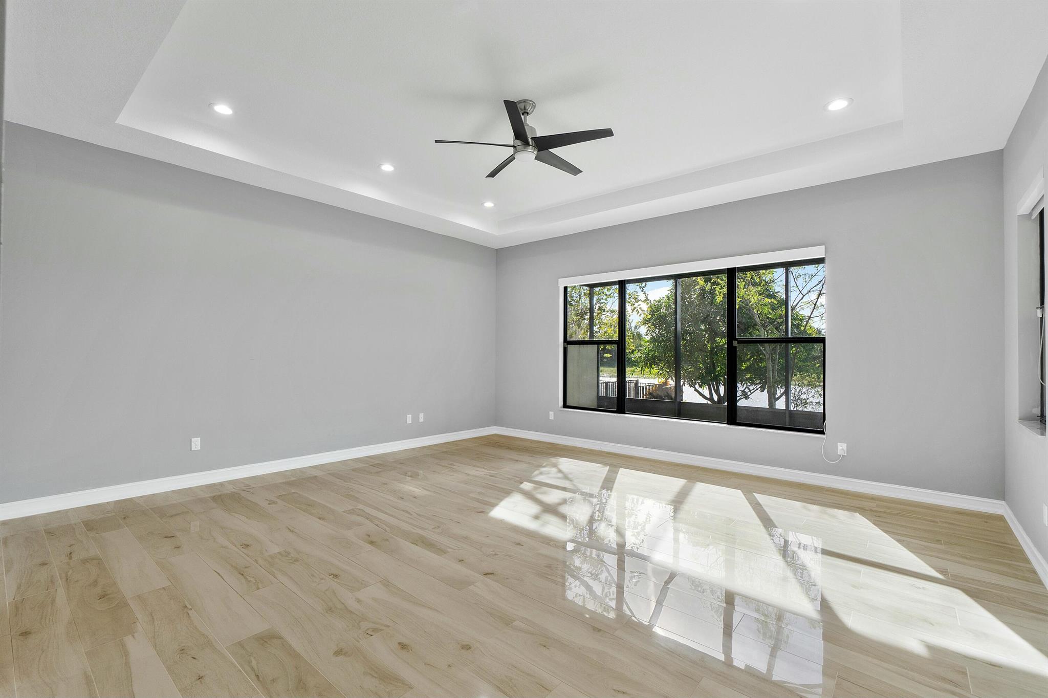 8475 Grand Prix Lane