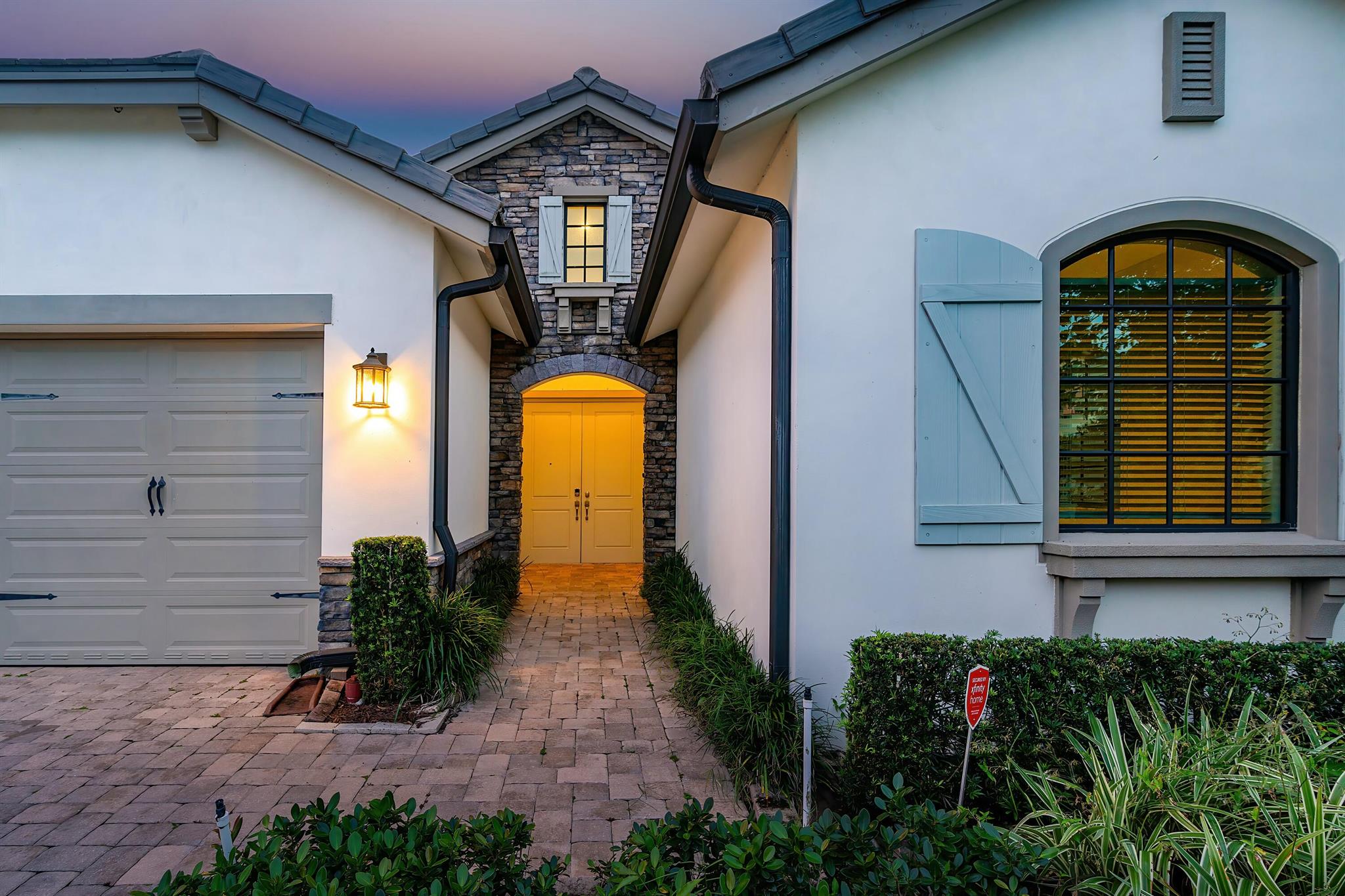 8475 Grand Prix Lane