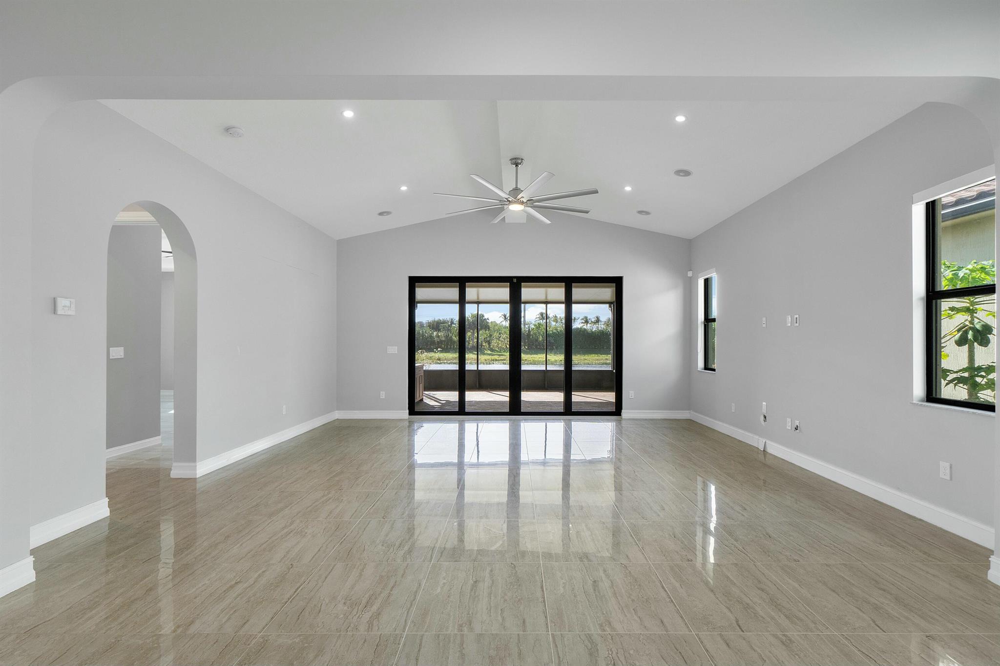 8475 Grand Prix Lane