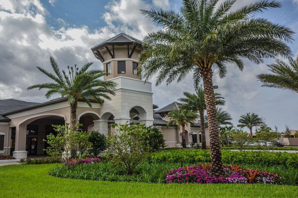 8346 Cloud Peak Drive