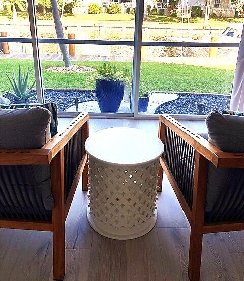 5900 NE 7th 107s Avenue 107s