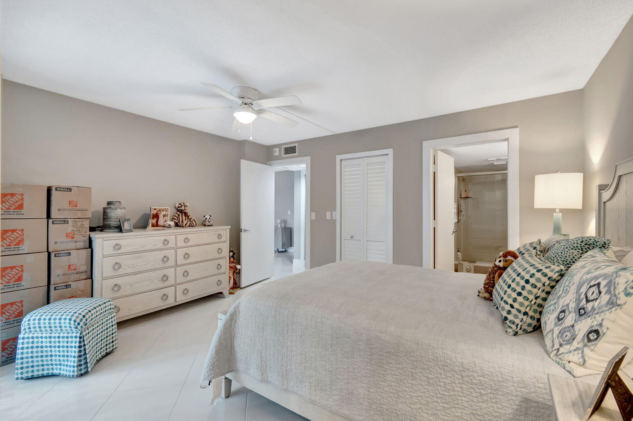 14376 Amberly Lane 407