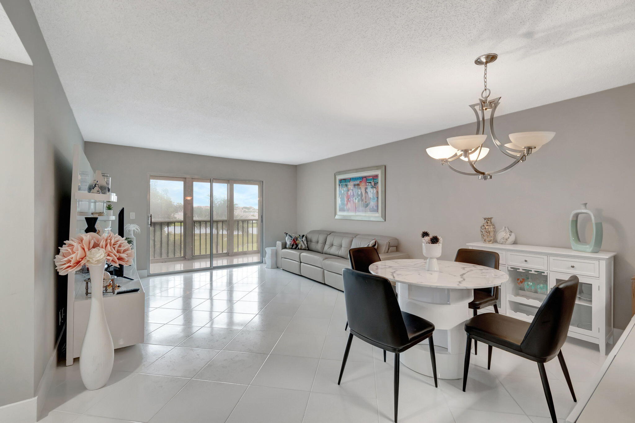 14376 Amberly Lane 407