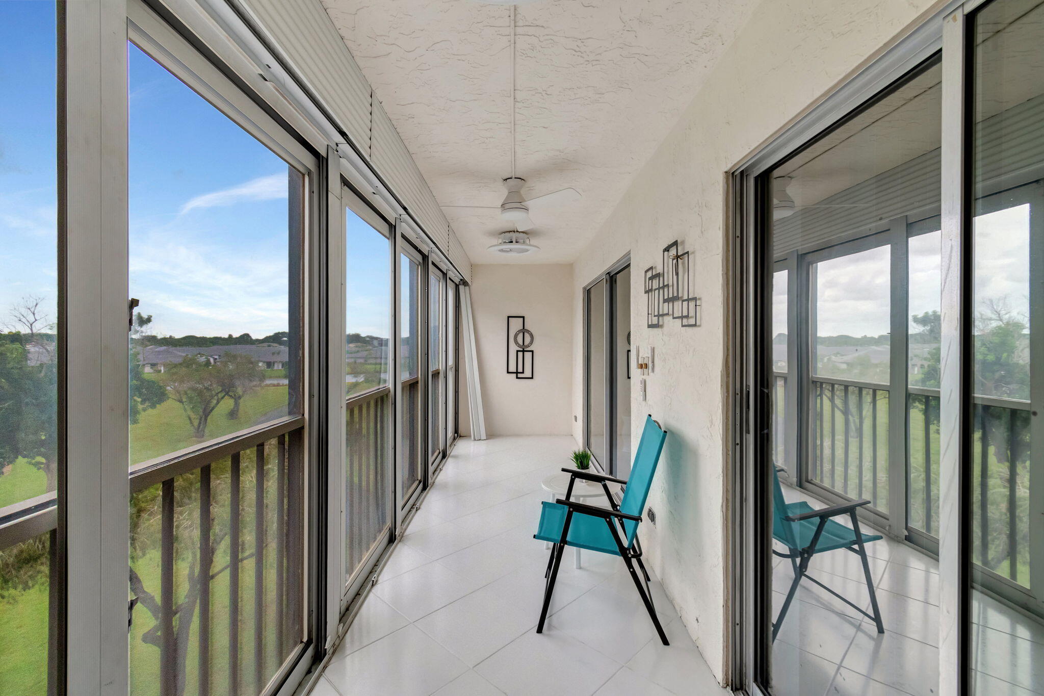 14376 Amberly Lane 407