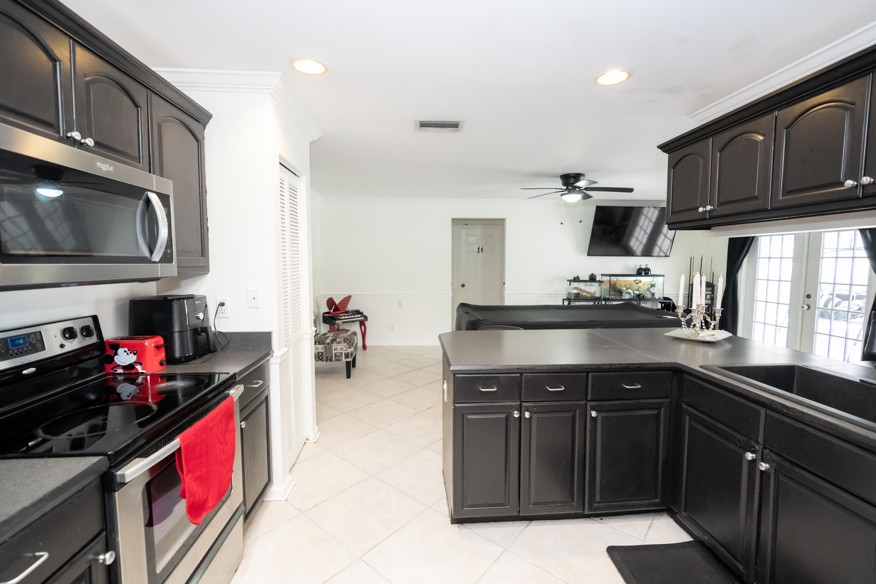 106 Segovia Court