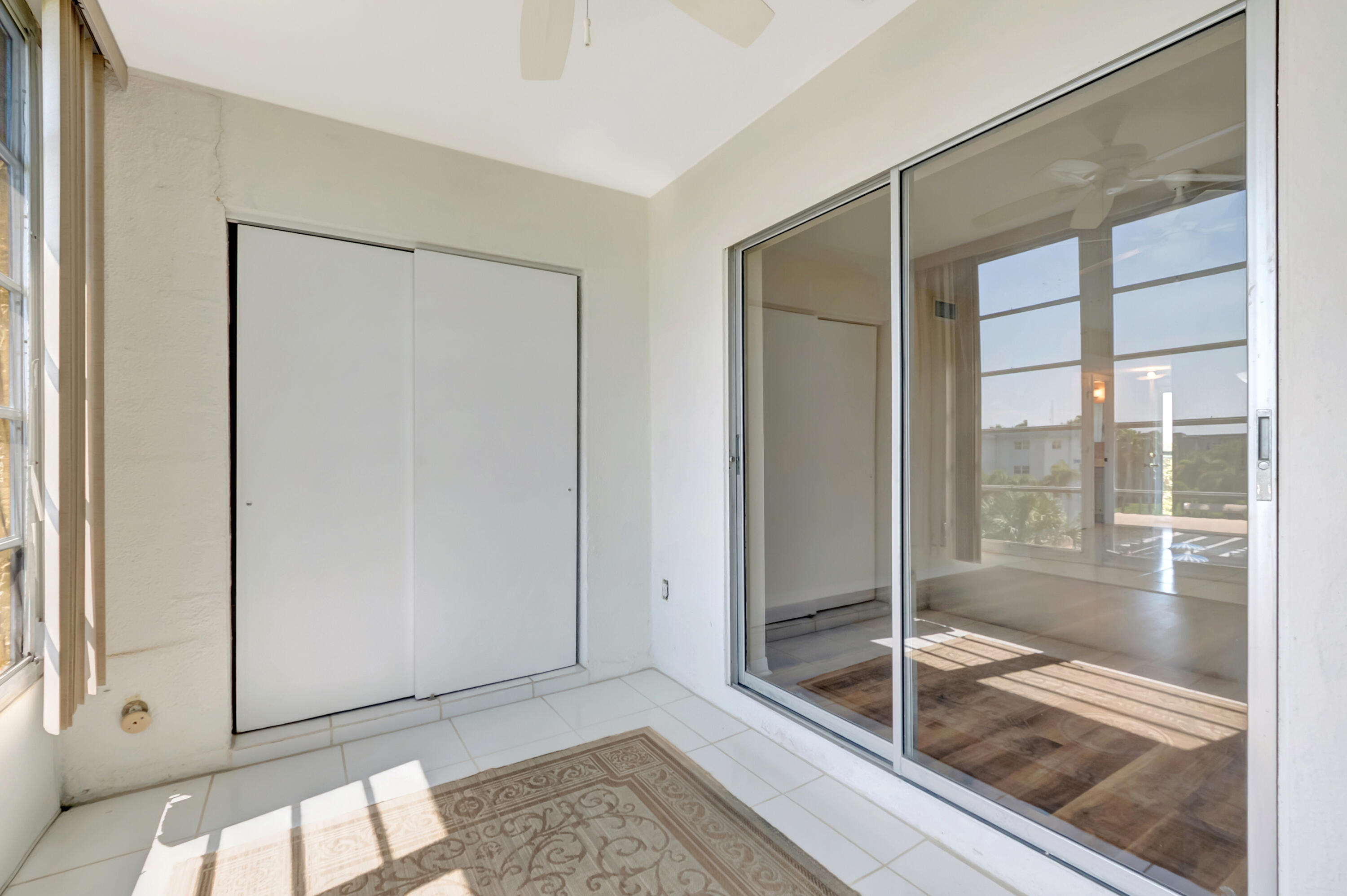 2515 NE 1st Court 412