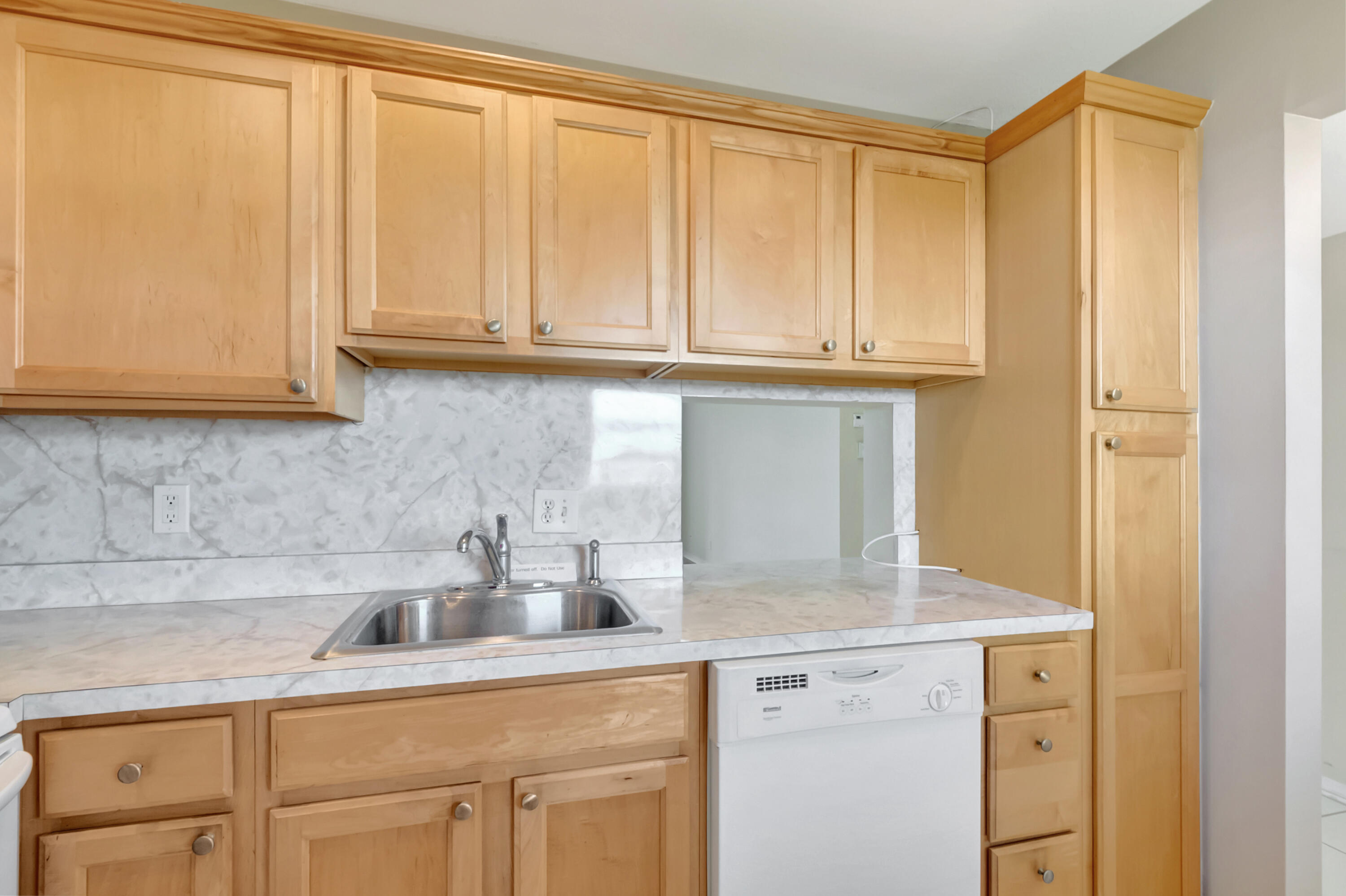 2515 NE 1st Court 412