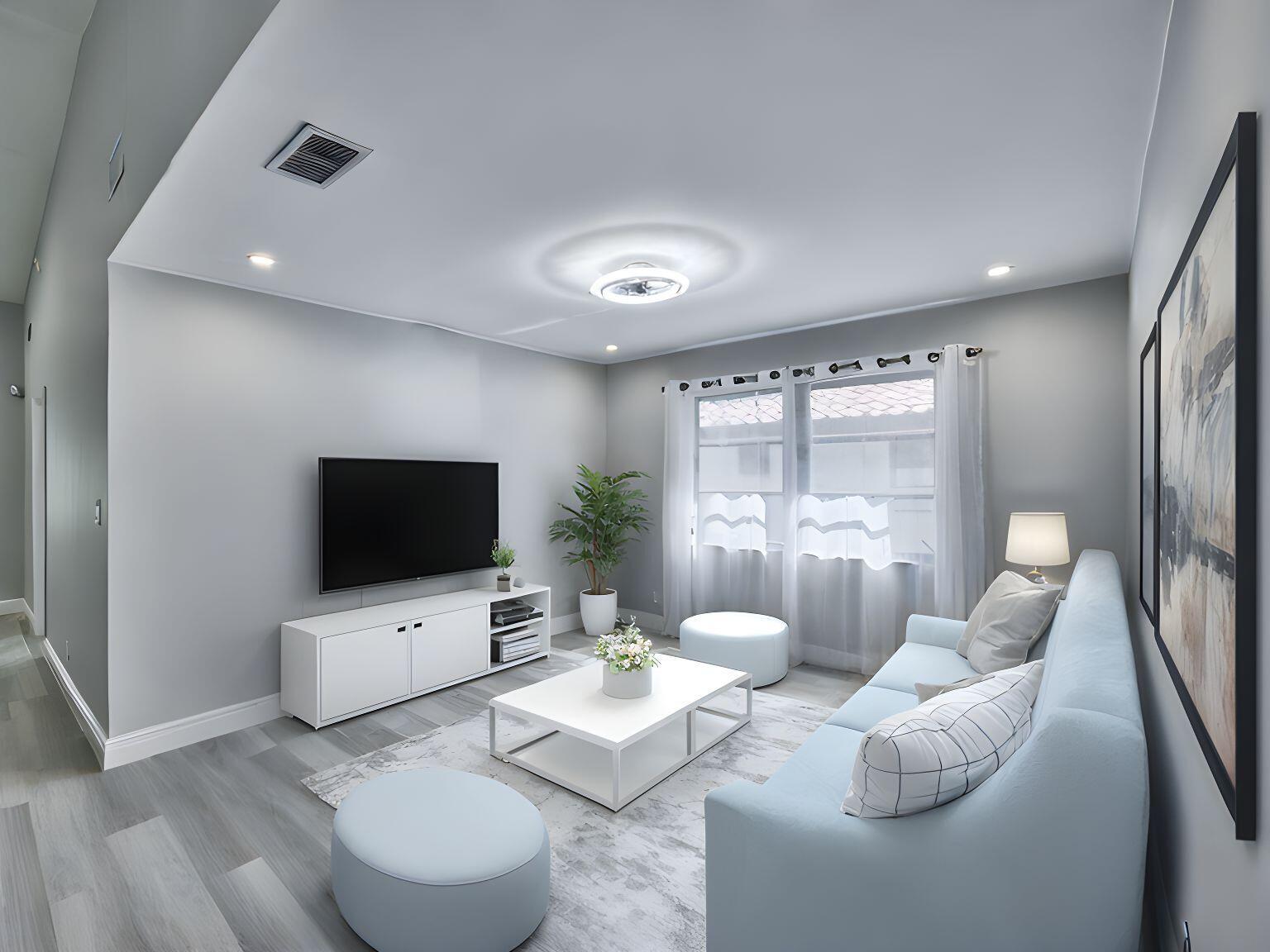 6467 Royal Manor Circle