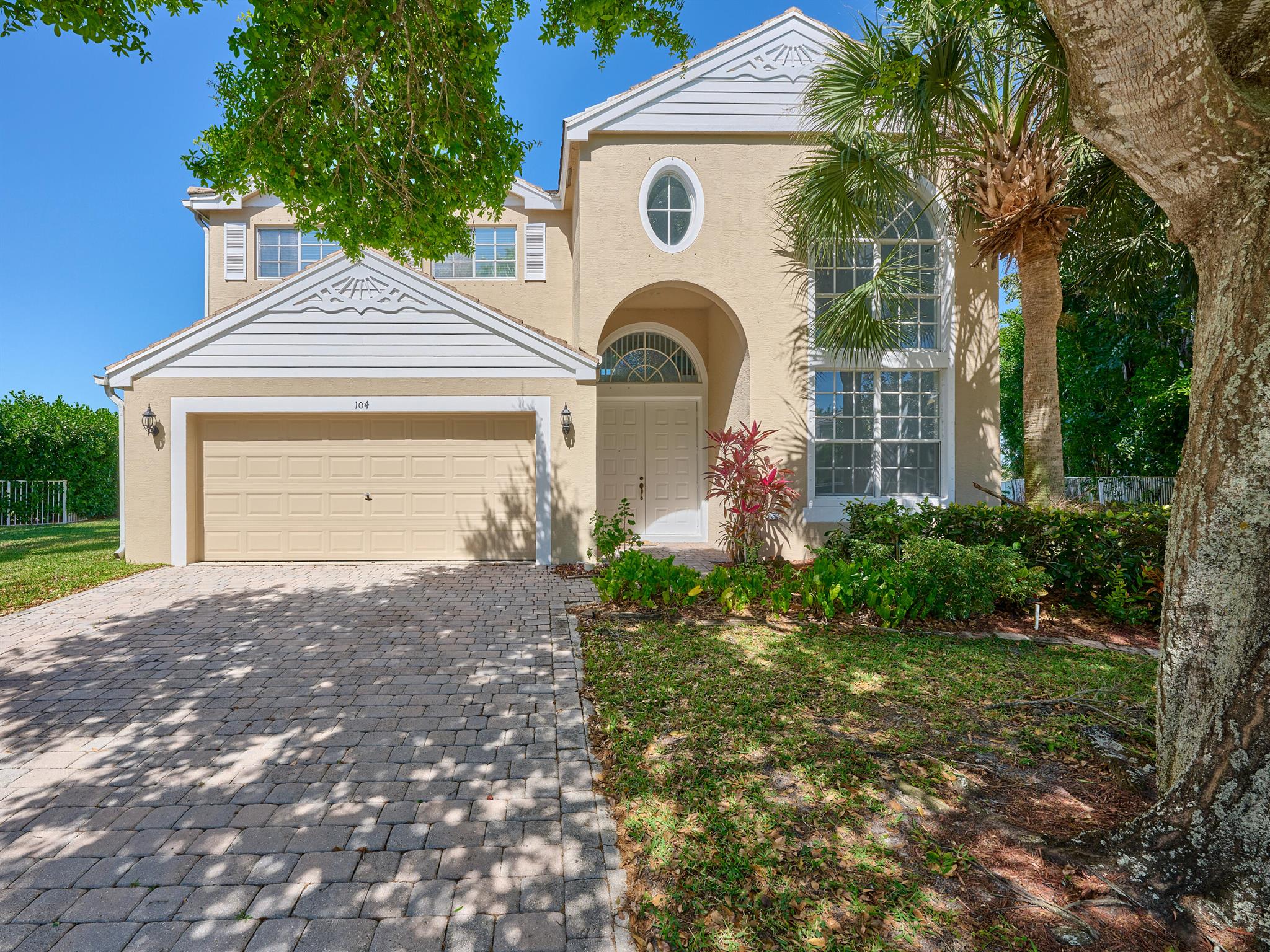 104 Devonshire Circle