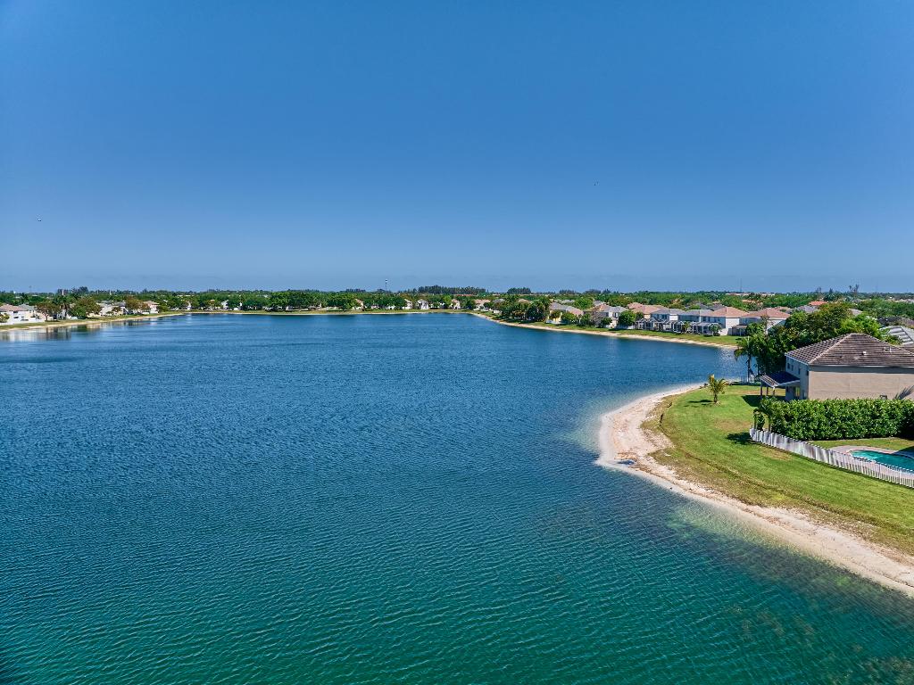 104 Devonshire Circle