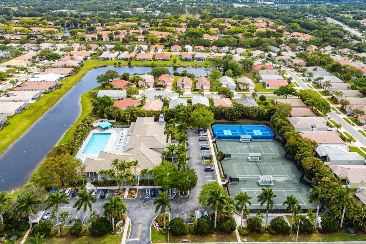 10849 Royal Caribbean Circle