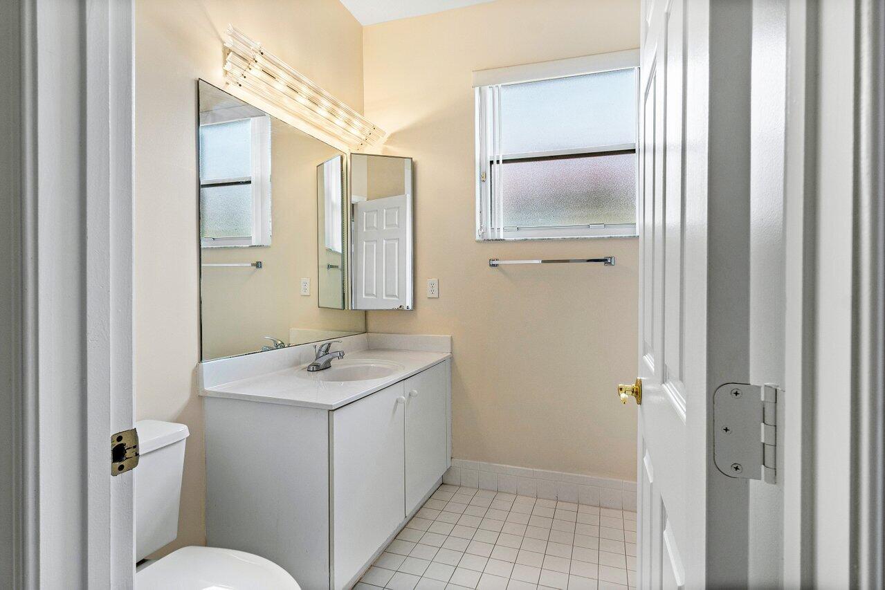 10849 Royal Caribbean Circle