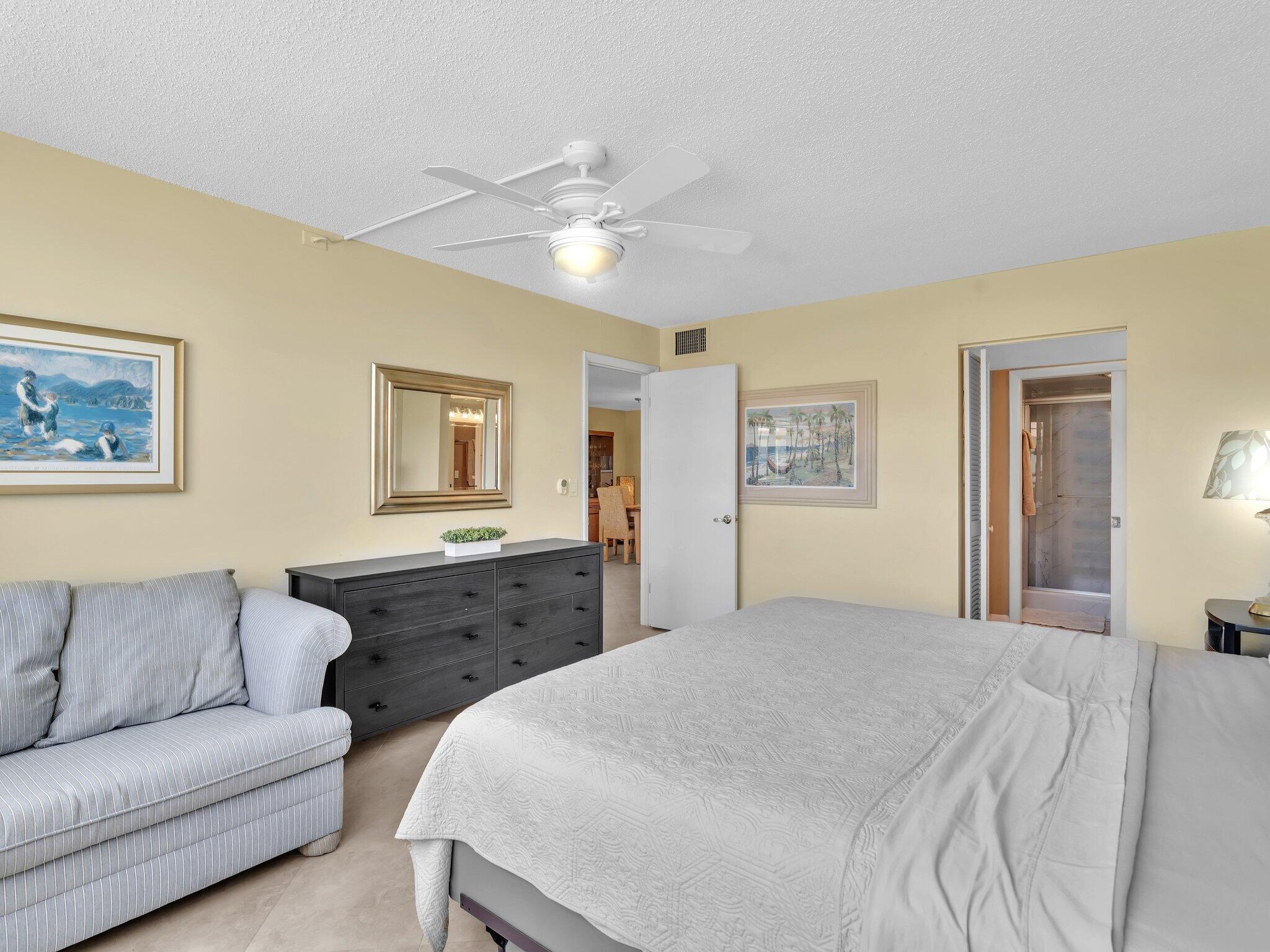 2717 Florida Boulevard 124