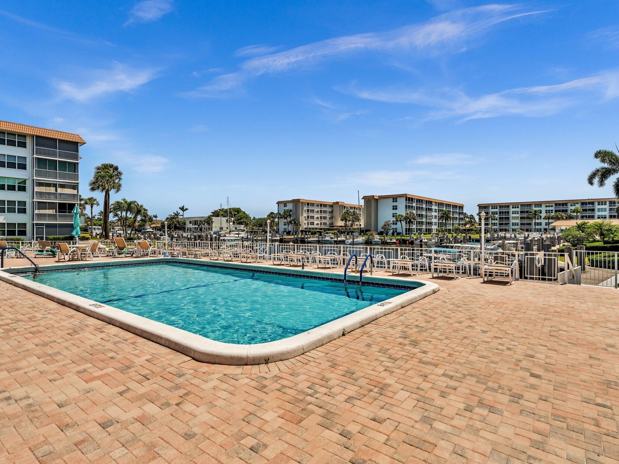 2717 Florida Boulevard 124