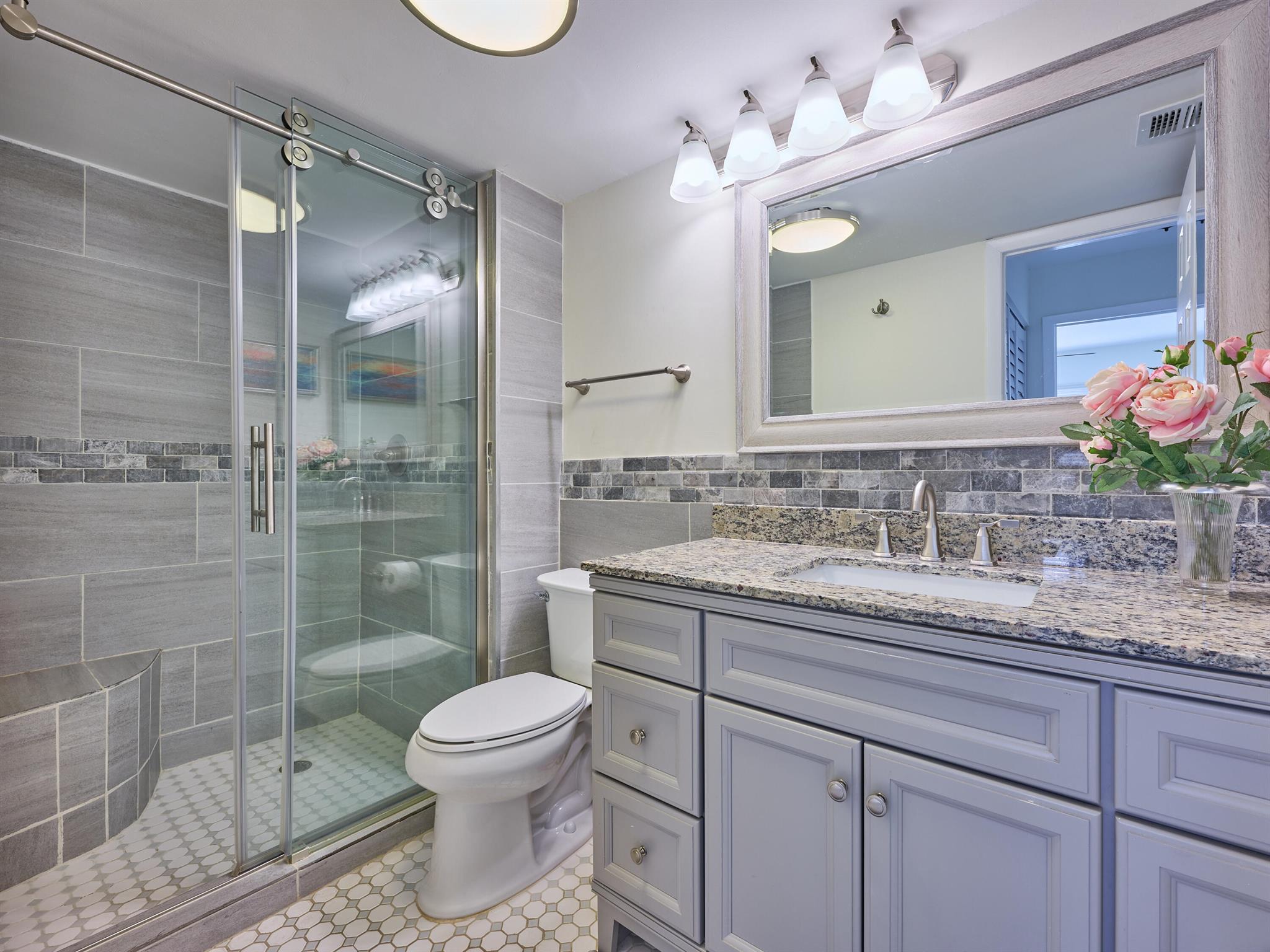 11205 Green Lake 204 Drive 204