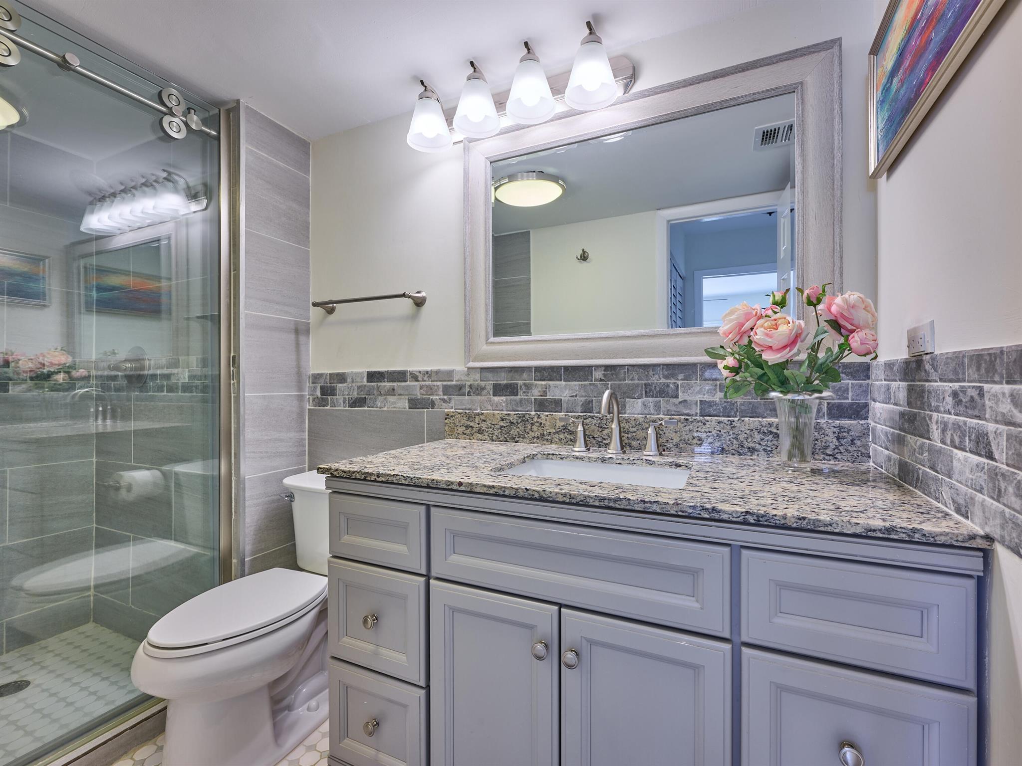 11205 Green Lake 204 Drive 204