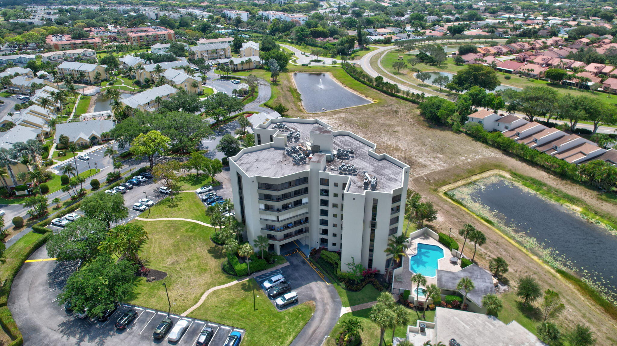 6372 La Costa Drive 302