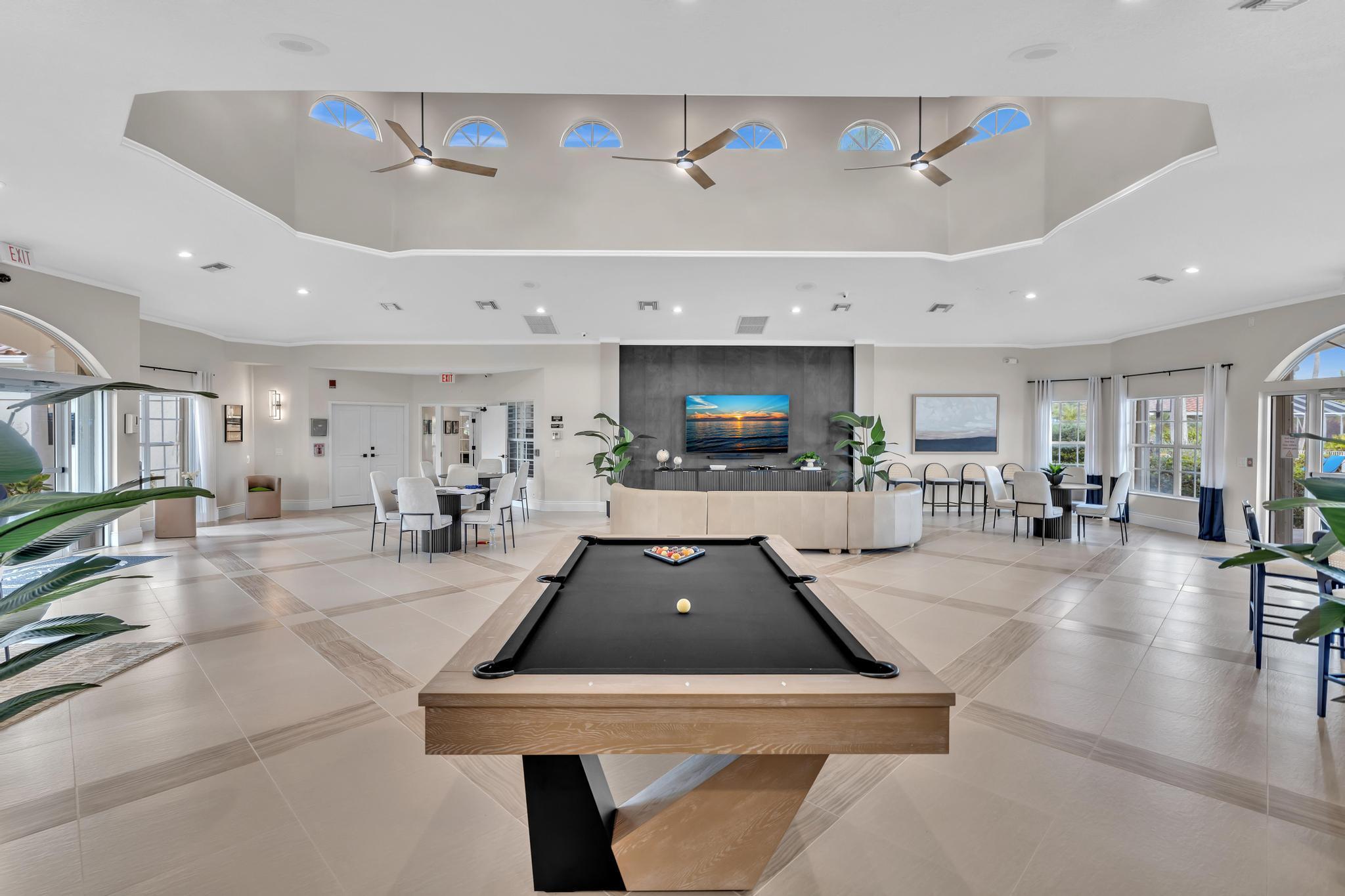 19323 King Palm Court