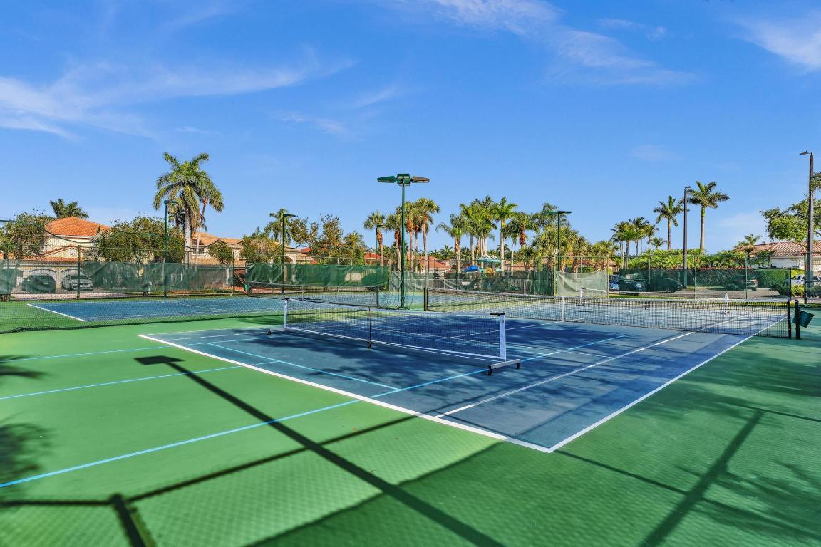 19323 King Palm Court