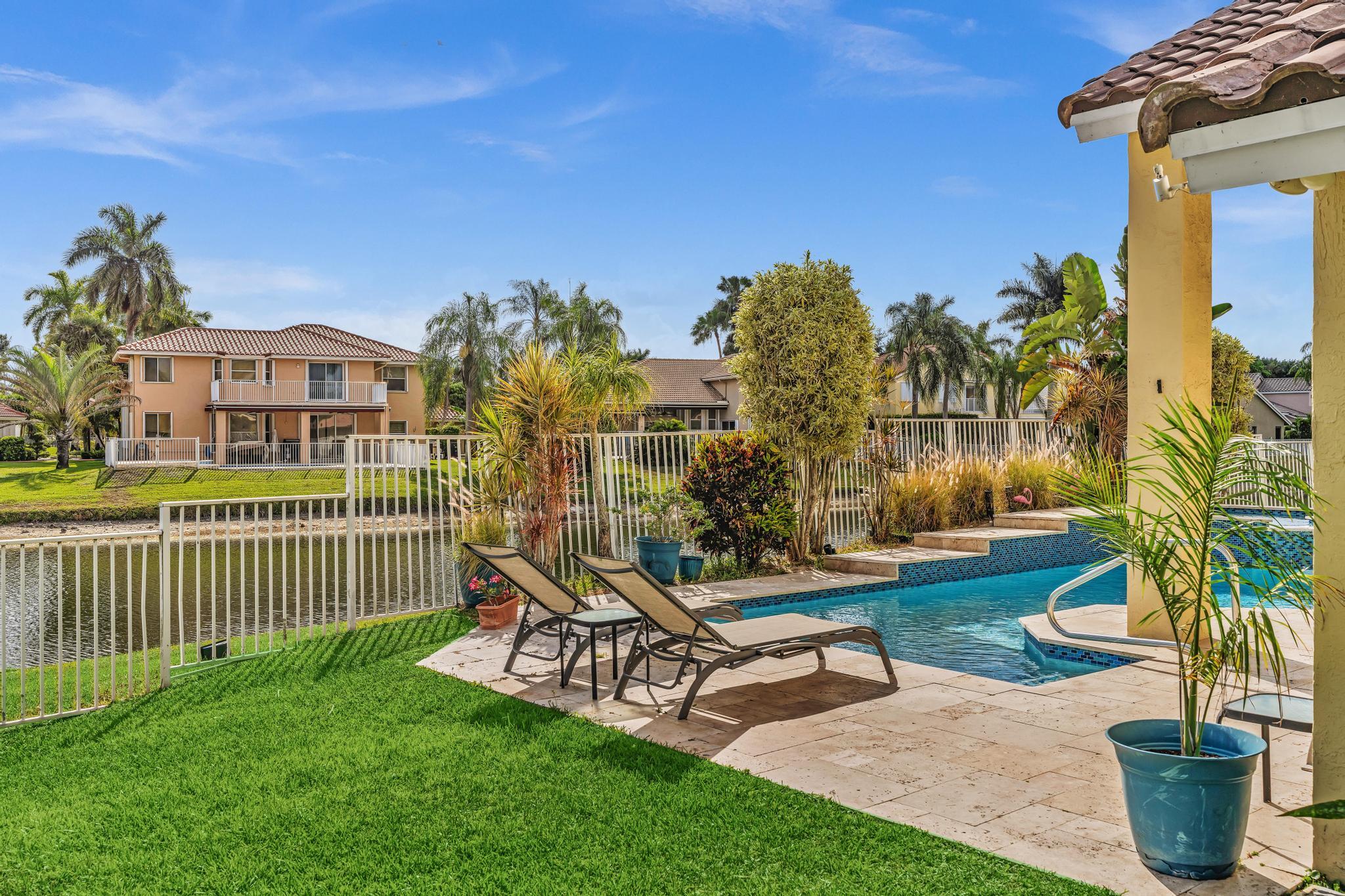 19323 King Palm Court