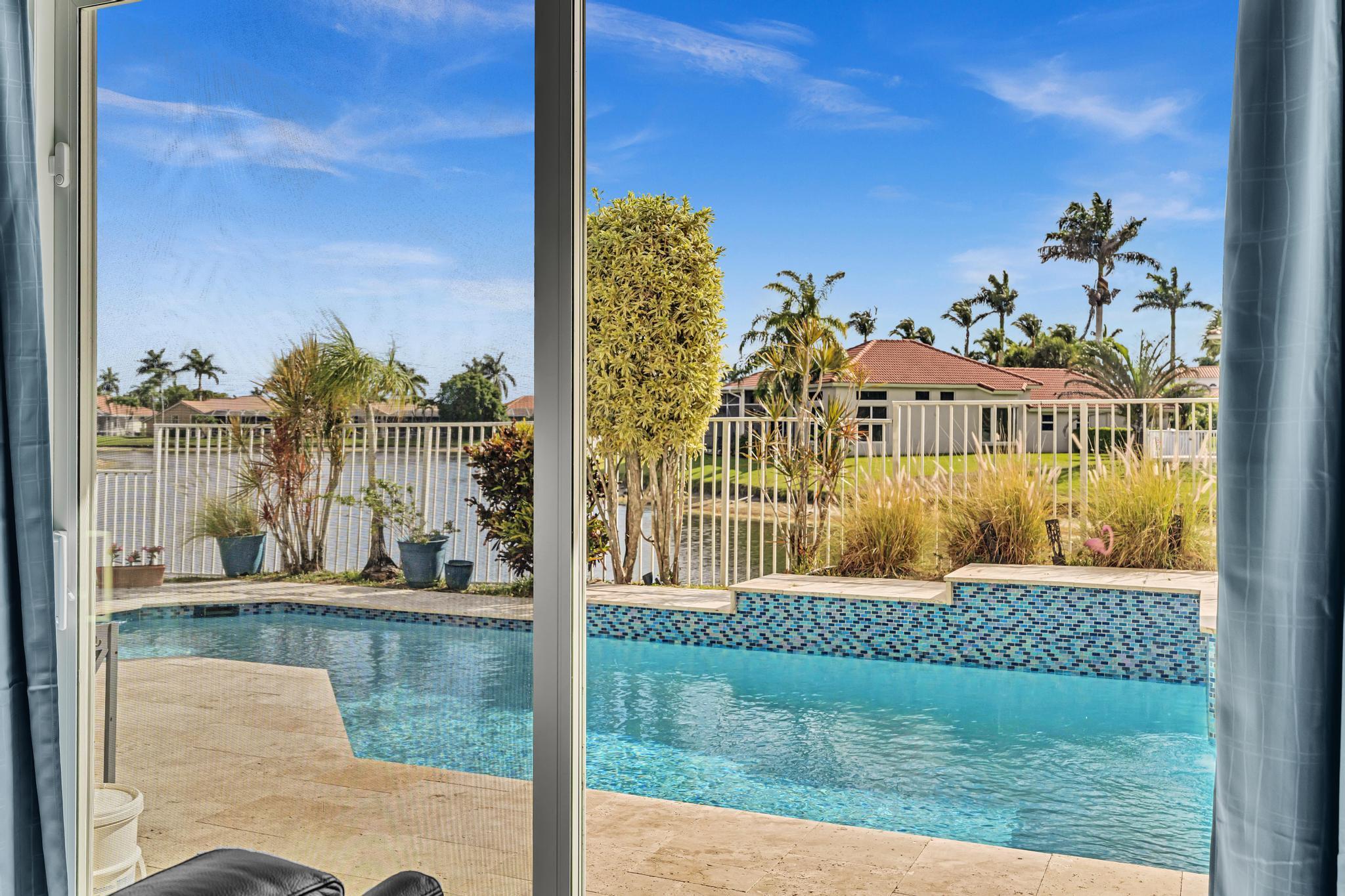 19323 King Palm Court