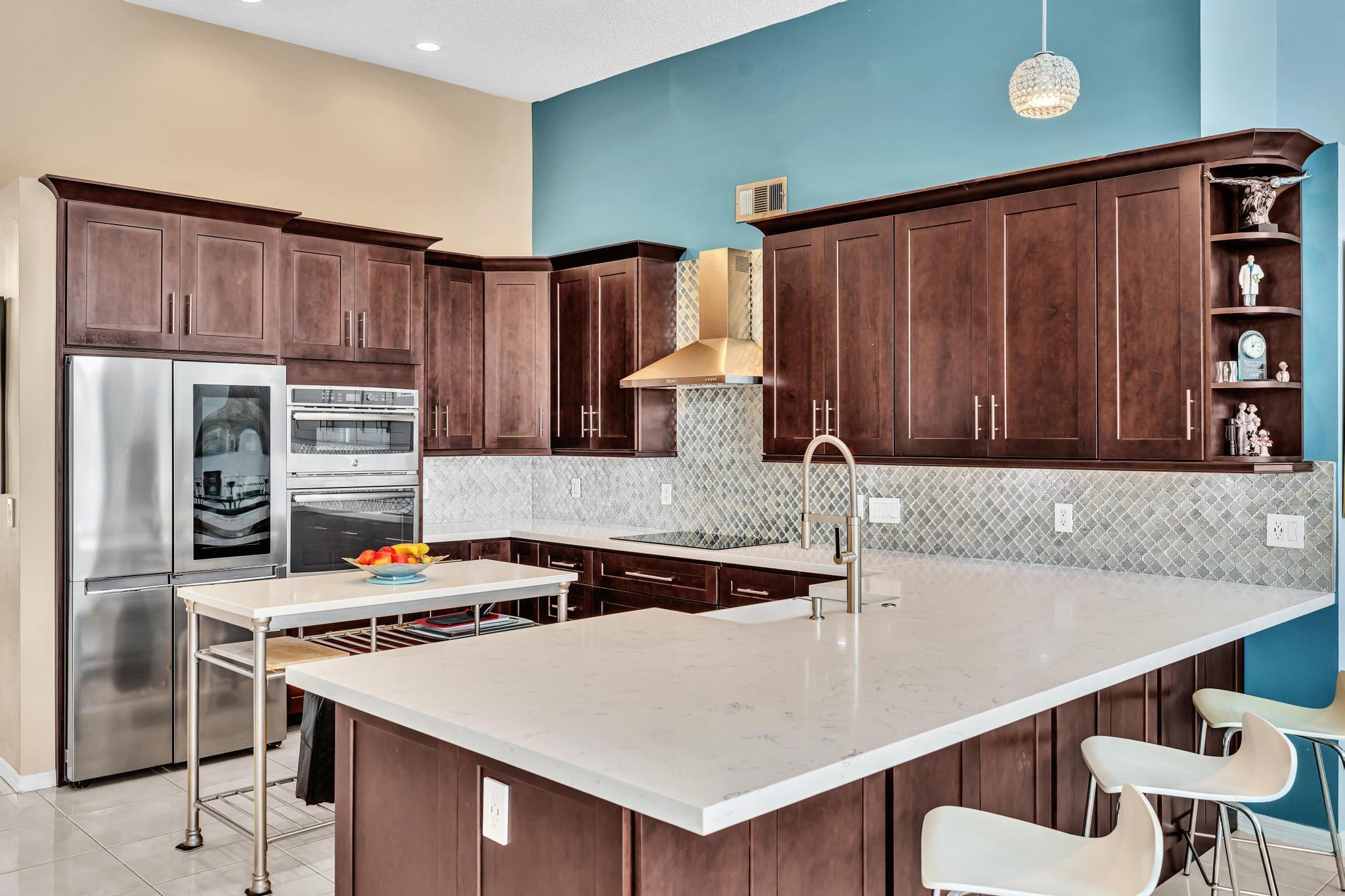 19323 King Palm Court