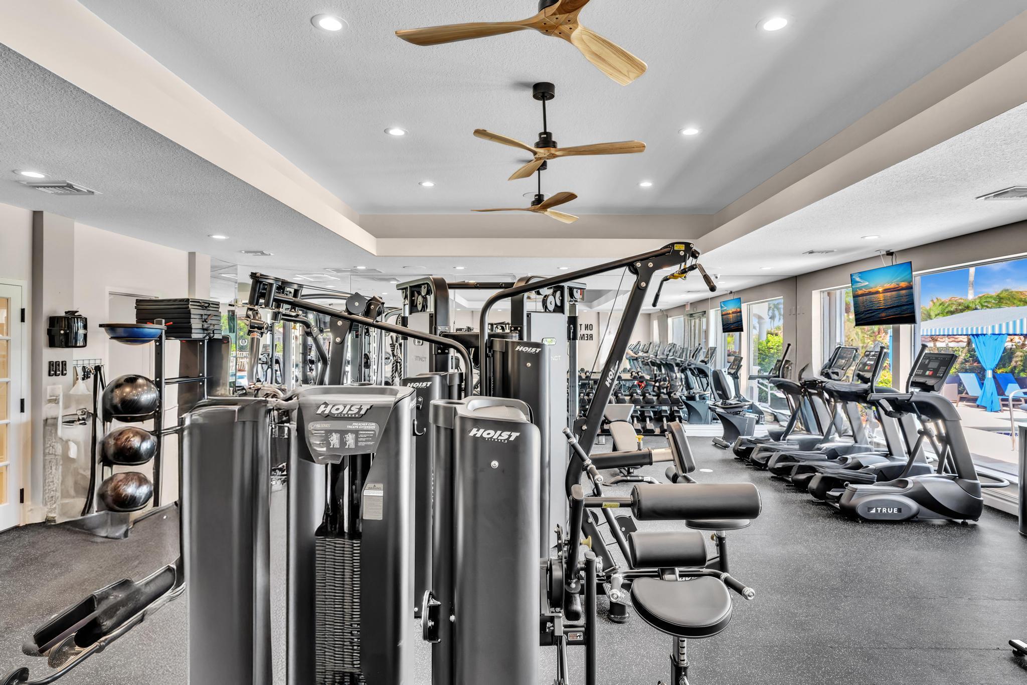 19323 King Palm Court