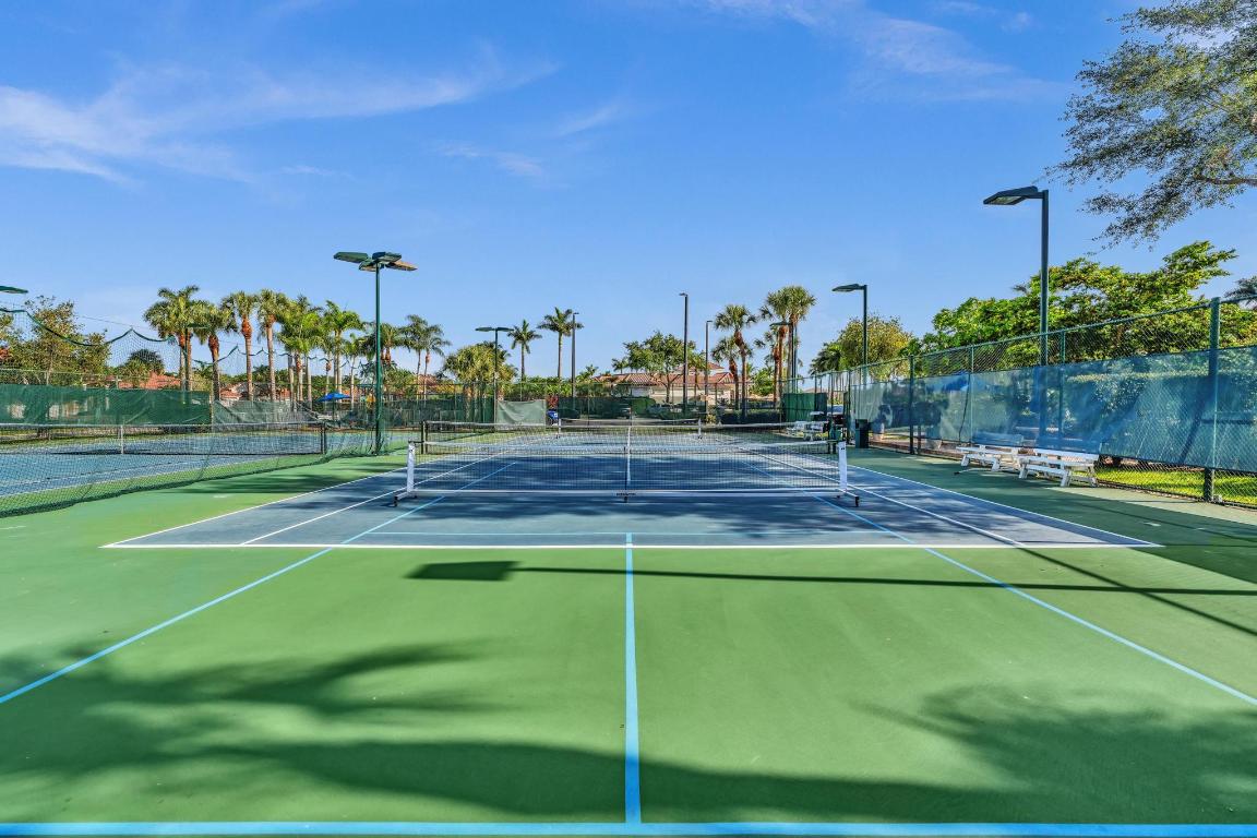 19323 King Palm Court