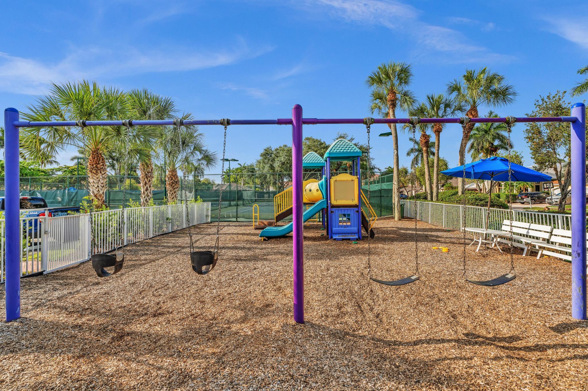 19323 King Palm Court