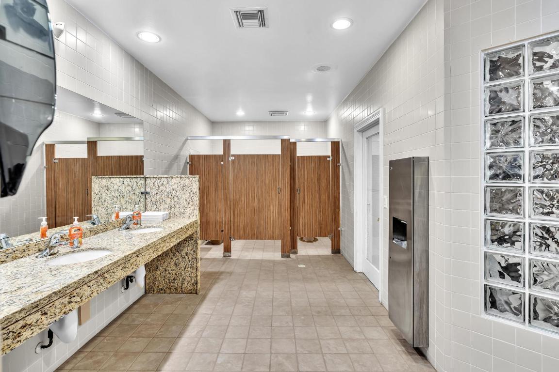 19323 King Palm Court