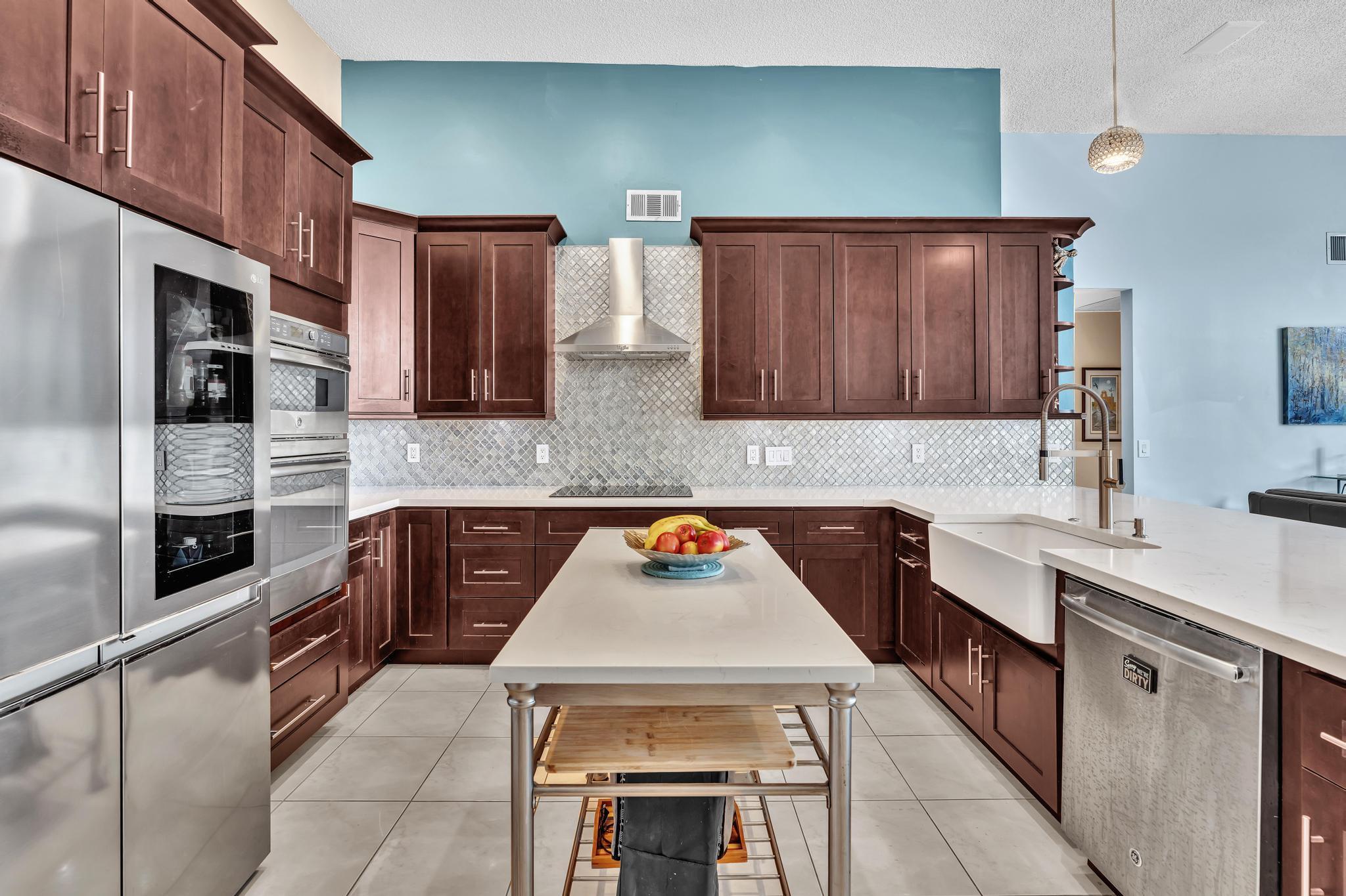 19323 King Palm Court