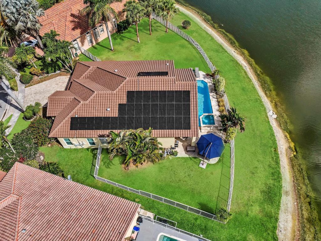 19323 King Palm Court