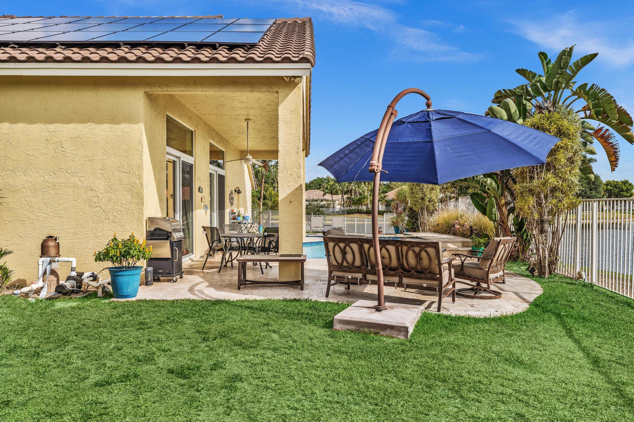 19323 King Palm Court