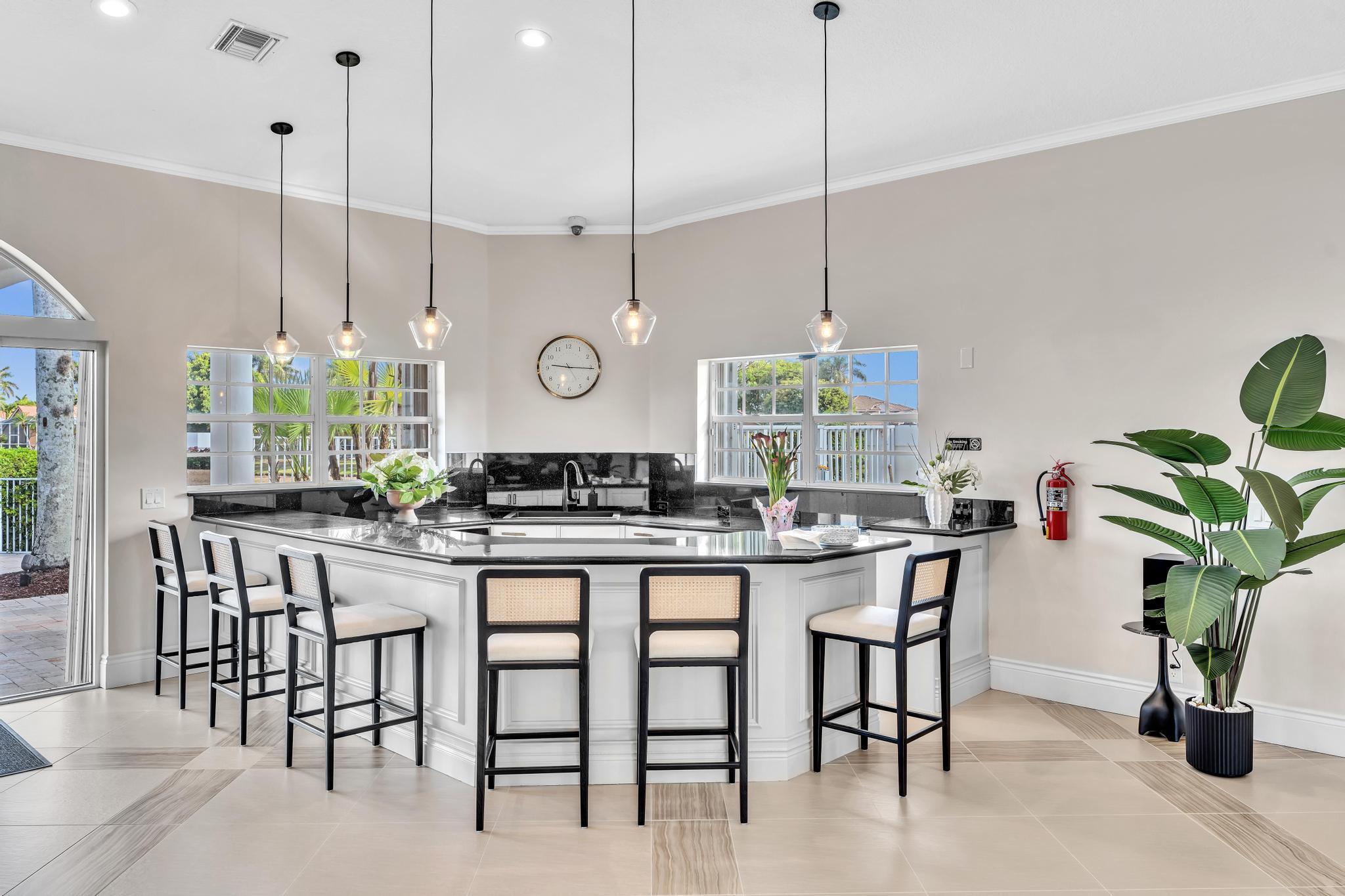 19323 King Palm Court