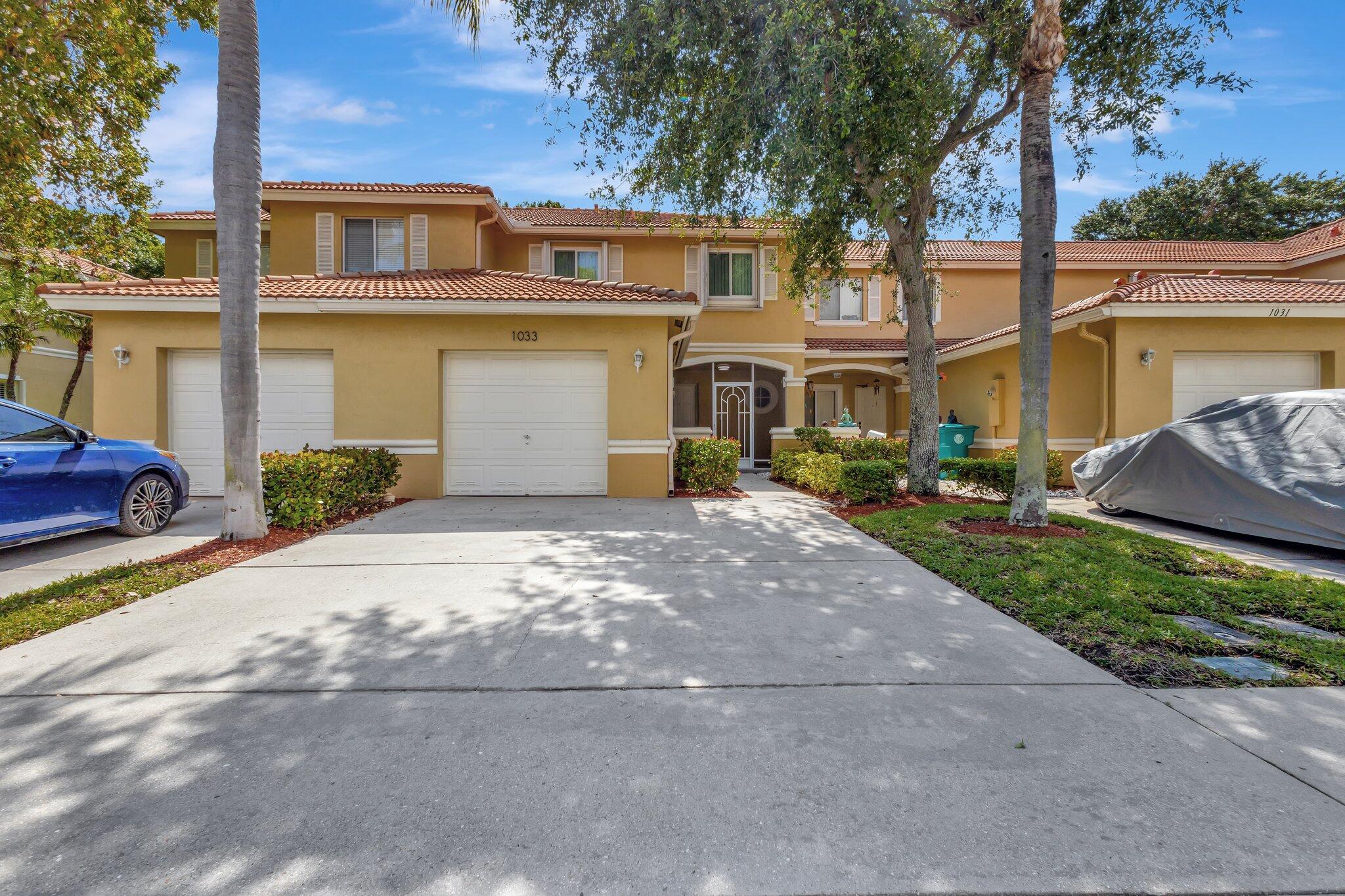 1033 Arezzo Circle