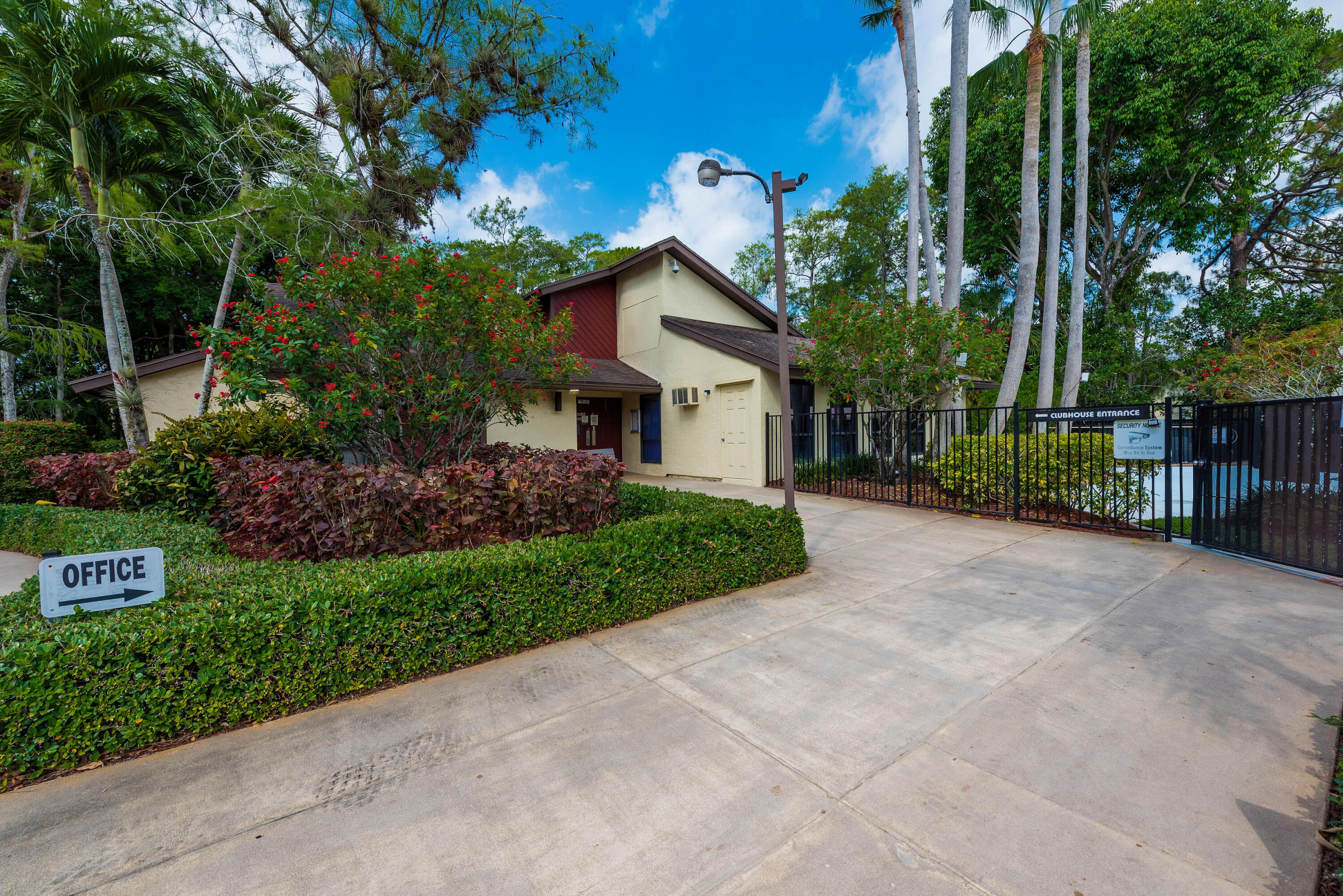 151 Pinto Palm Court
