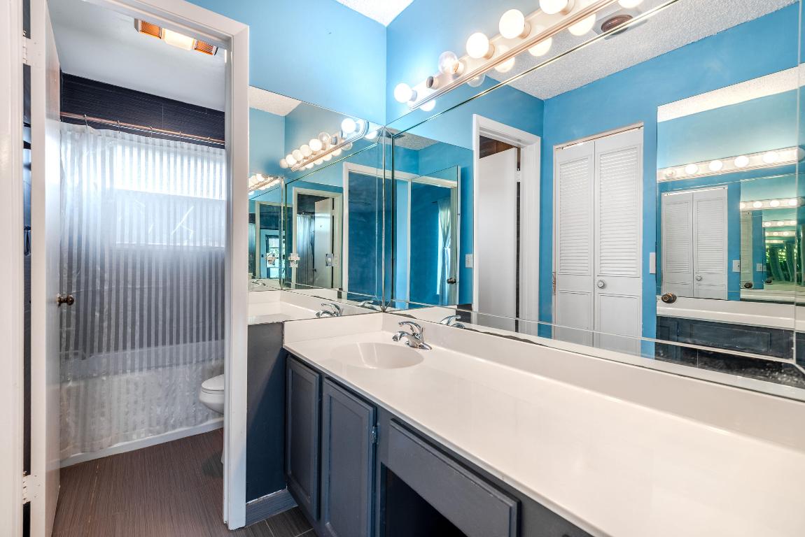 151 Pinto Palm Court