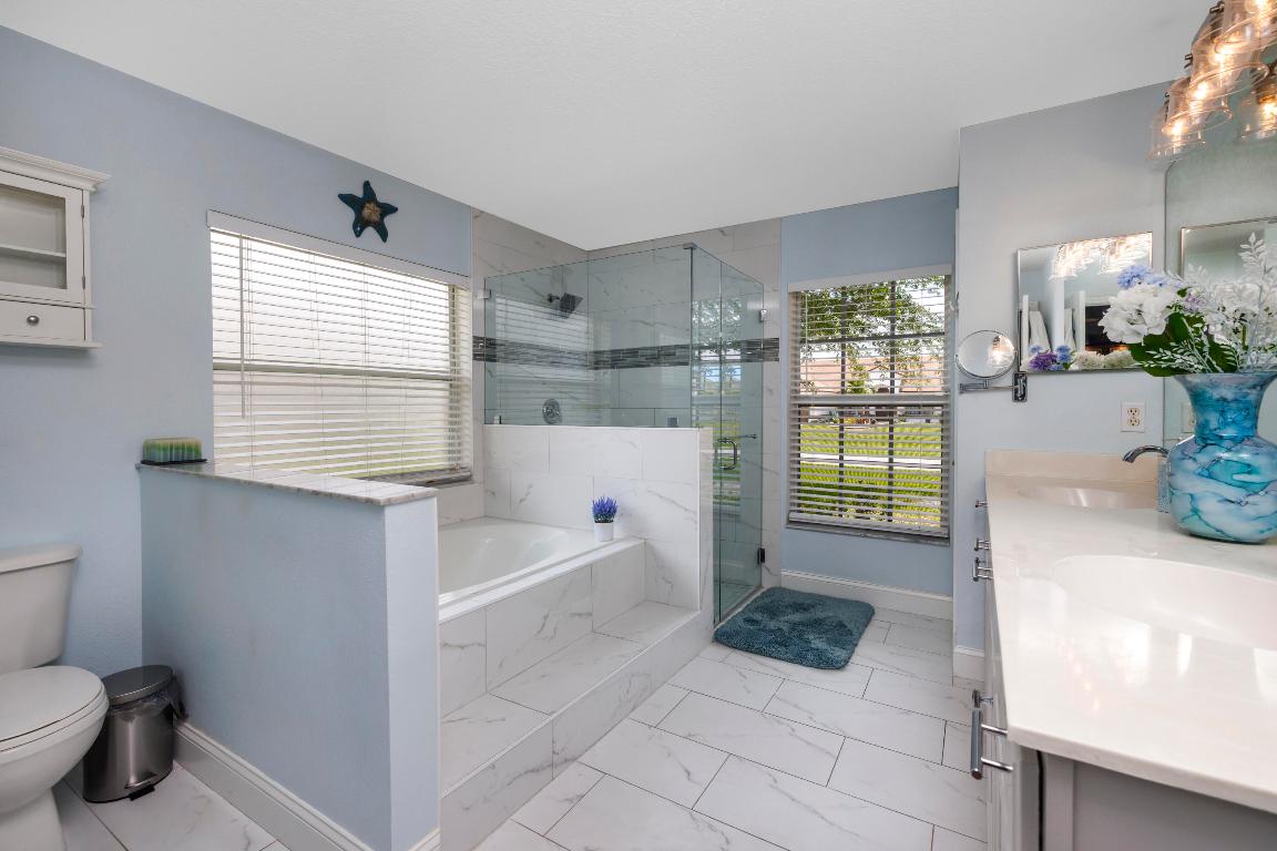 2401 SW Santana Avenue