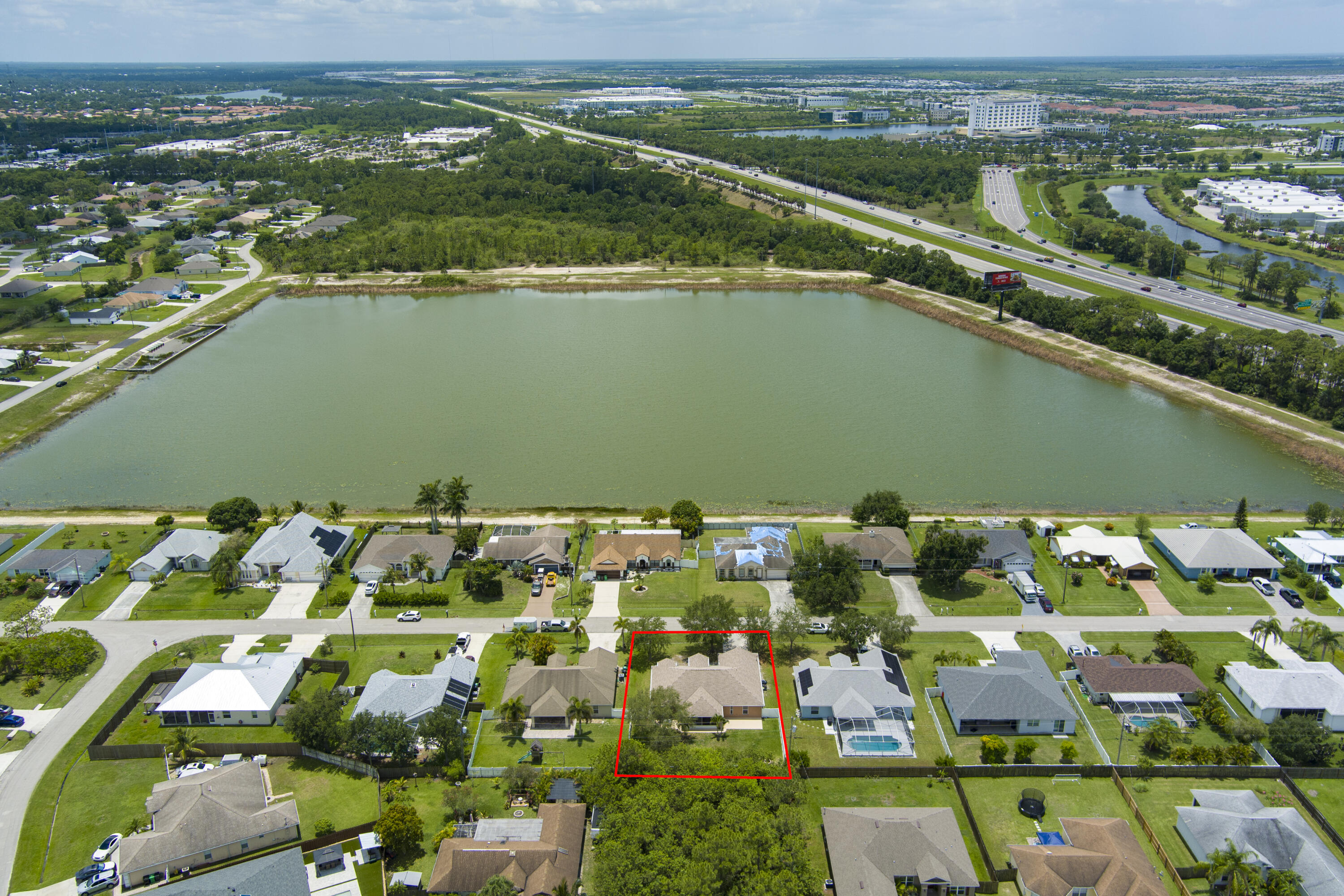 2401 SW Santana Avenue