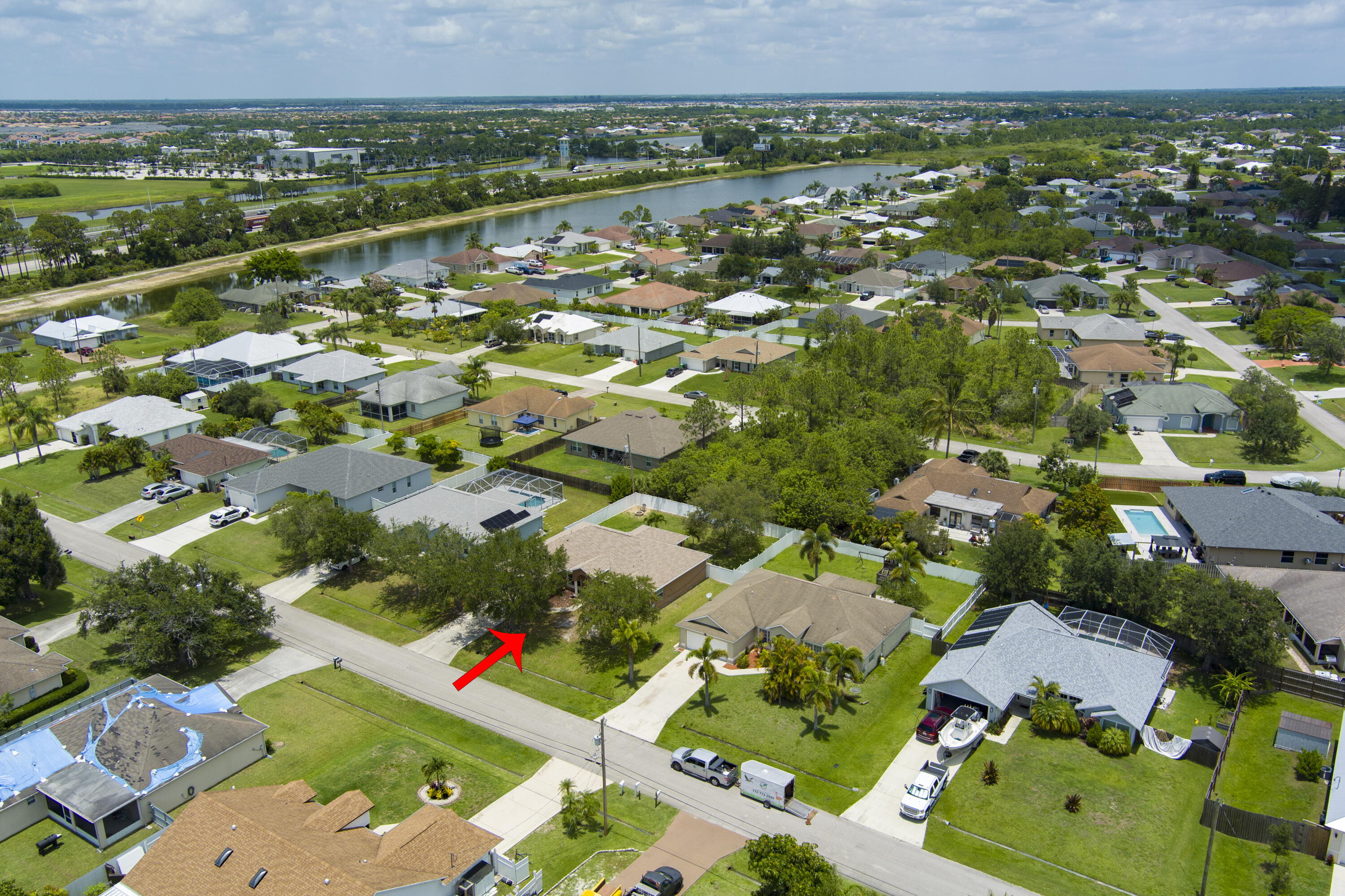 2401 SW Santana Avenue