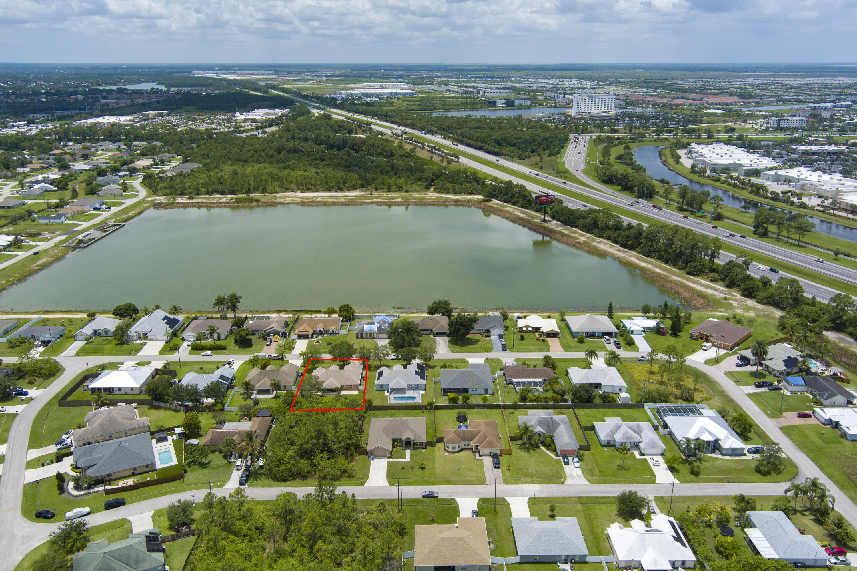 2401 SW Santana Avenue