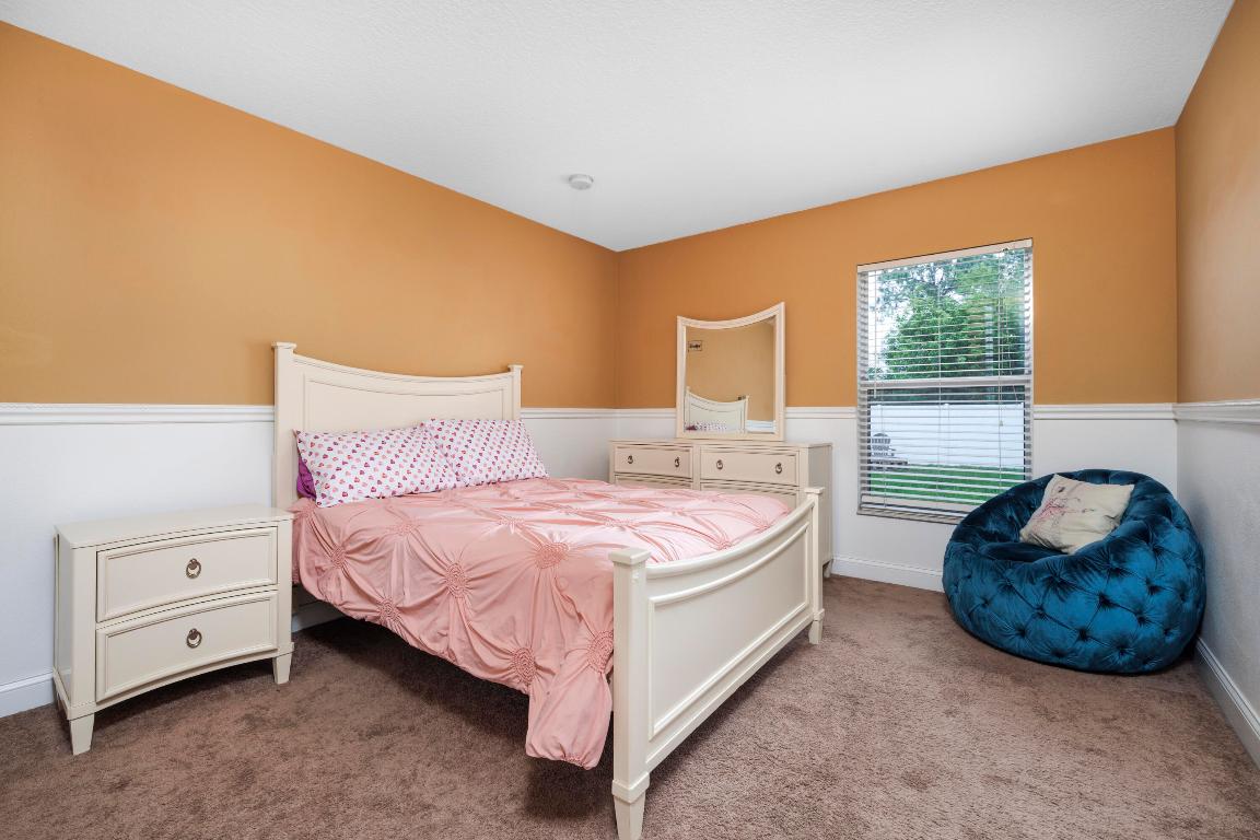 2401 SW Santana Avenue