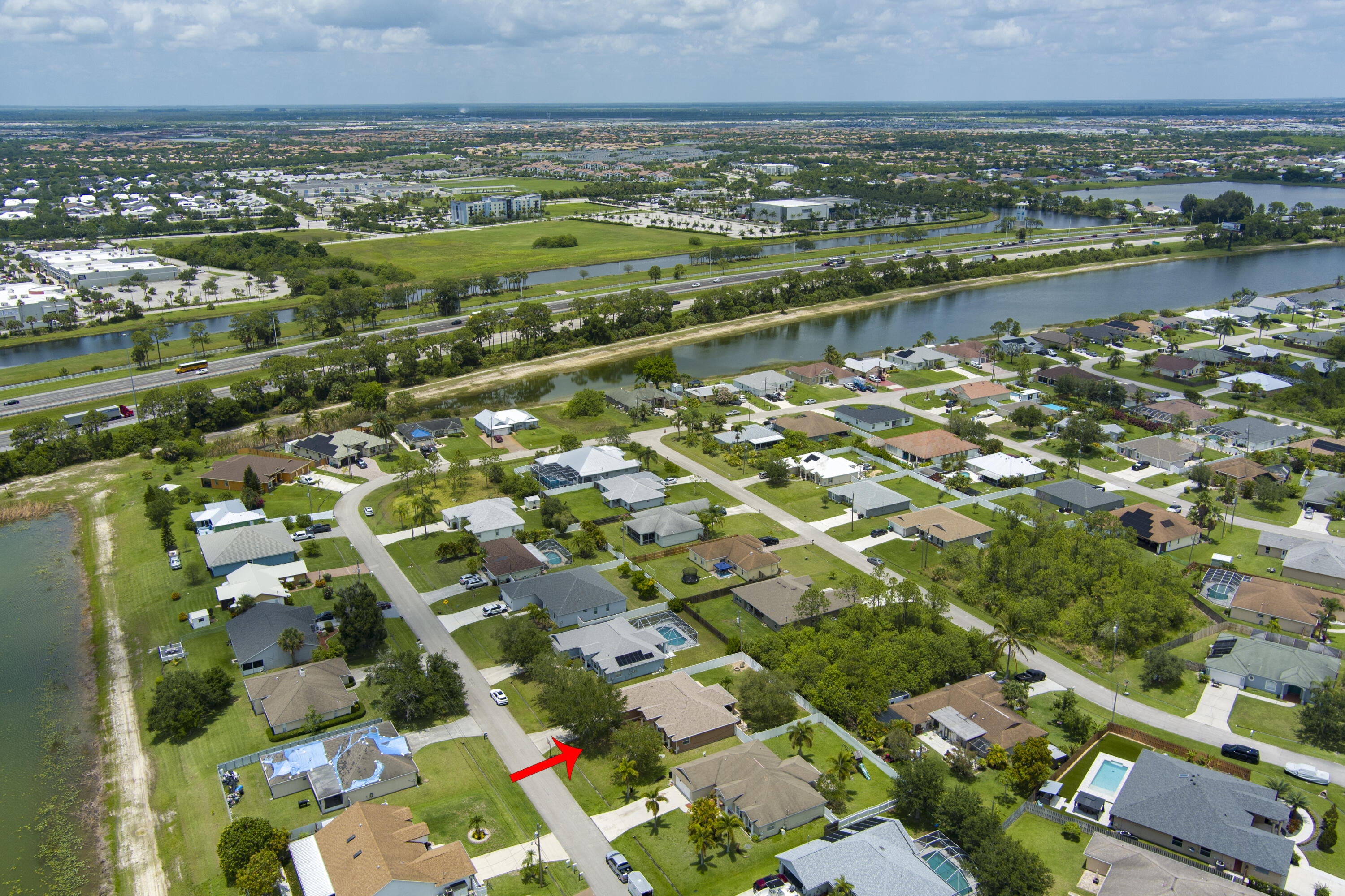 2401 SW Santana Avenue