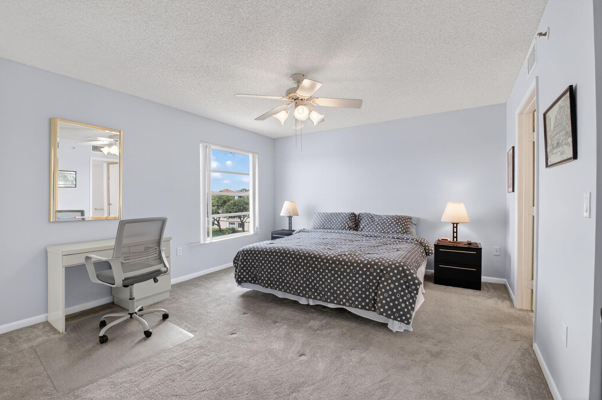 6112 Huntwick Terrace 404