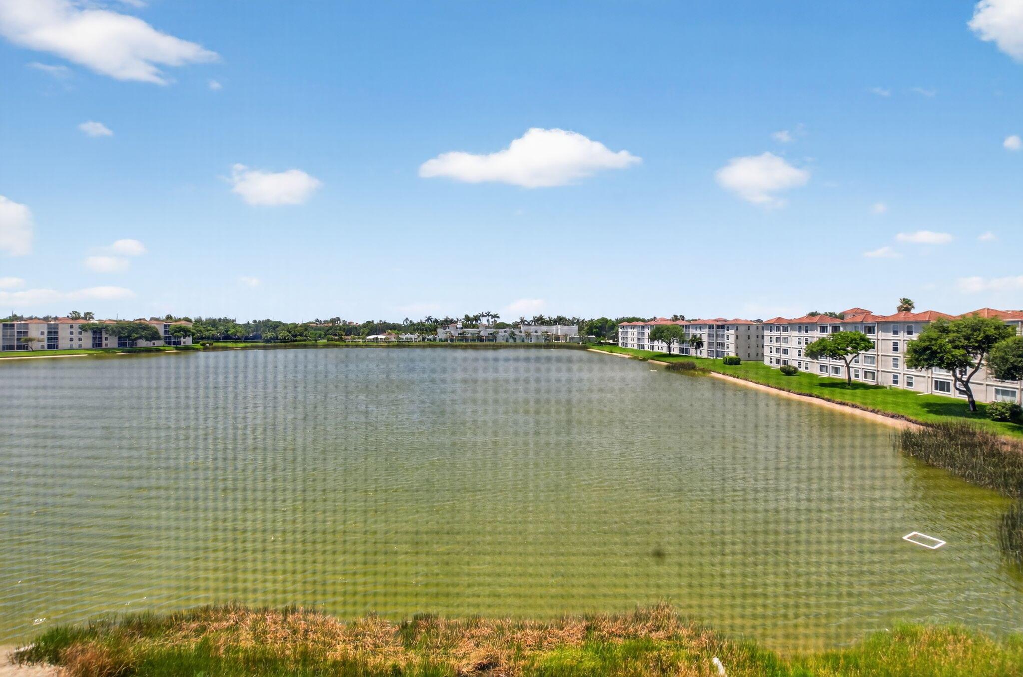 6112 Huntwick Terrace 404